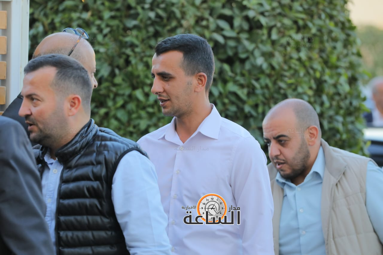 Madar Al-Saa Images 0.8415000665513752