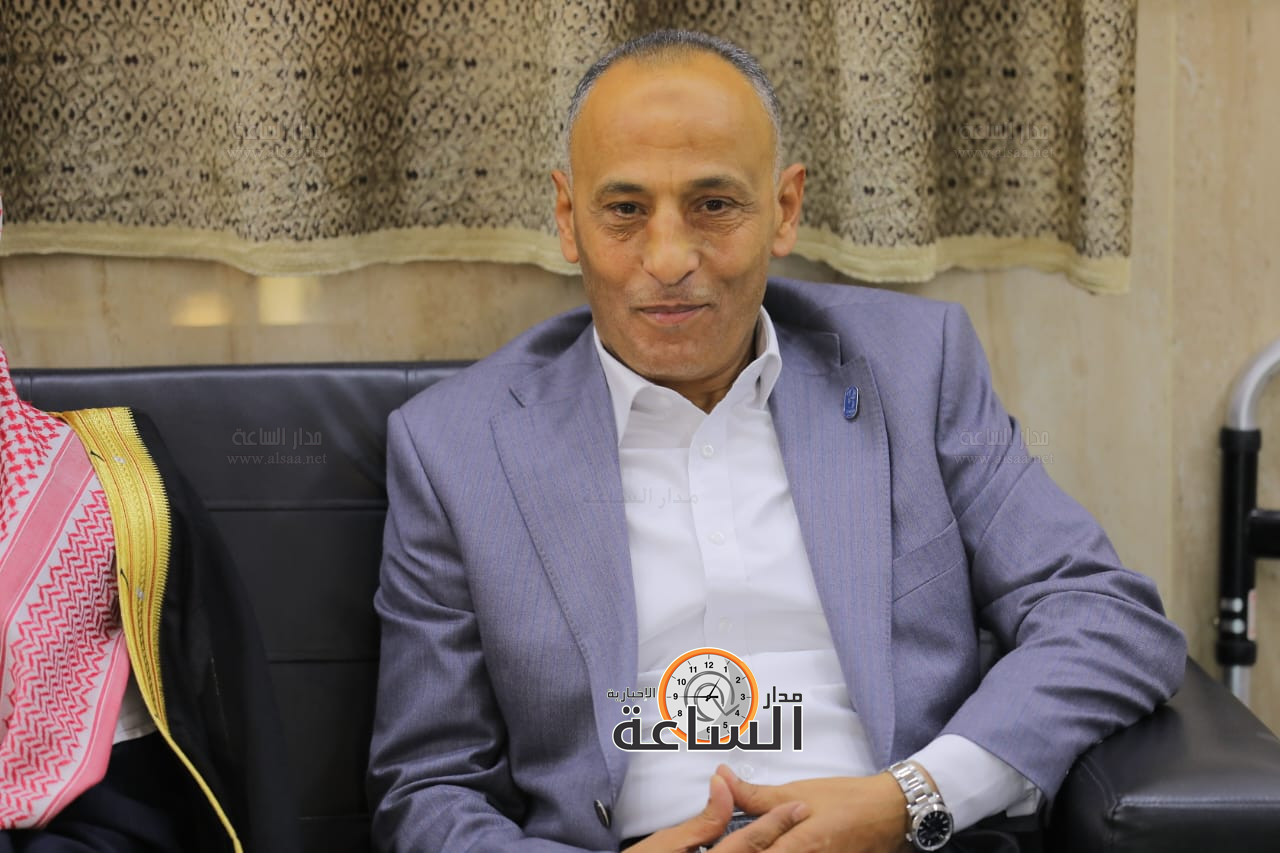 Madar Al-Saa Images 0.3047352852805969