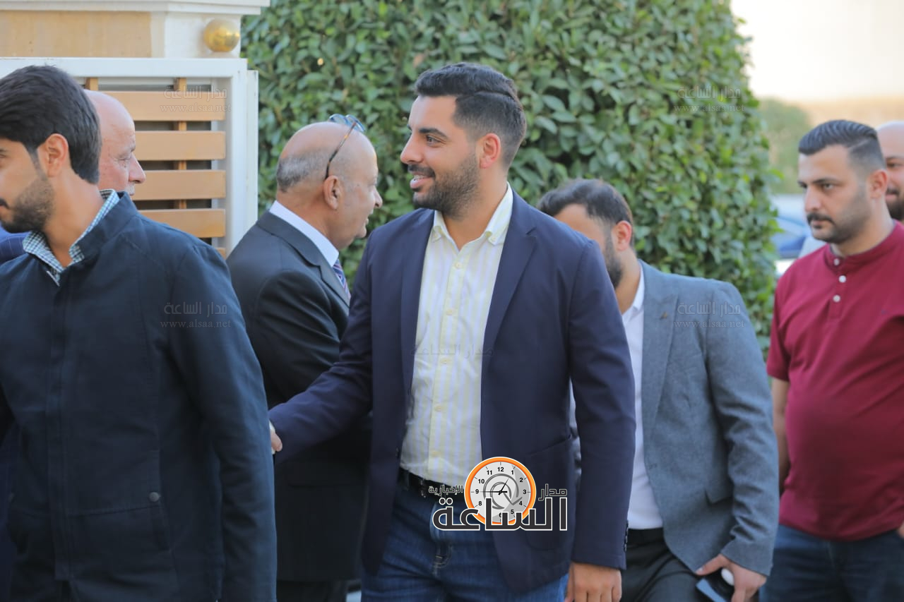 Madar Al-Saa Images 0.2541462875839444