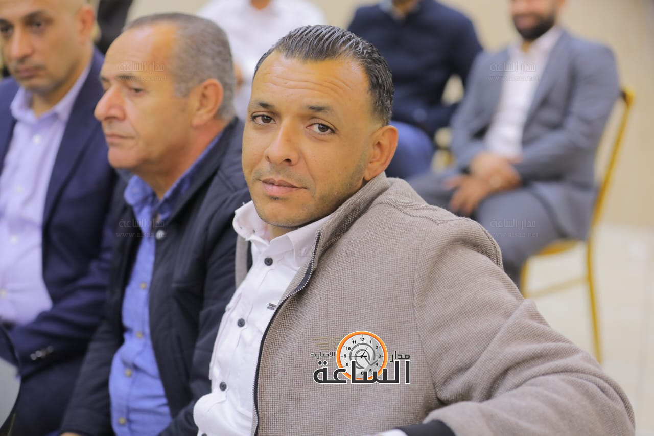 Madar Al-Saa Images 0.7124393250581222