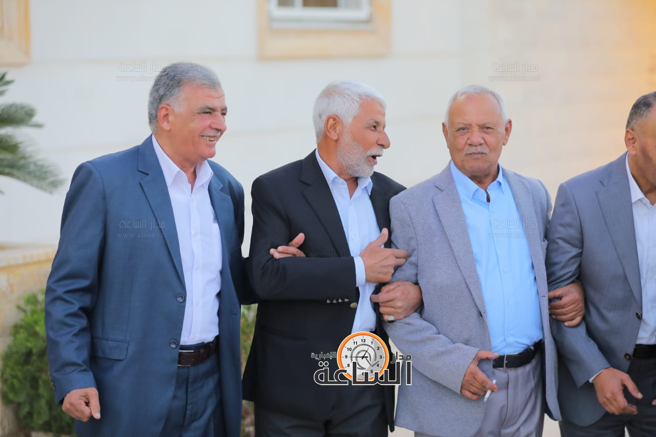 Madar Al-Saa Images 0.03946232068208766