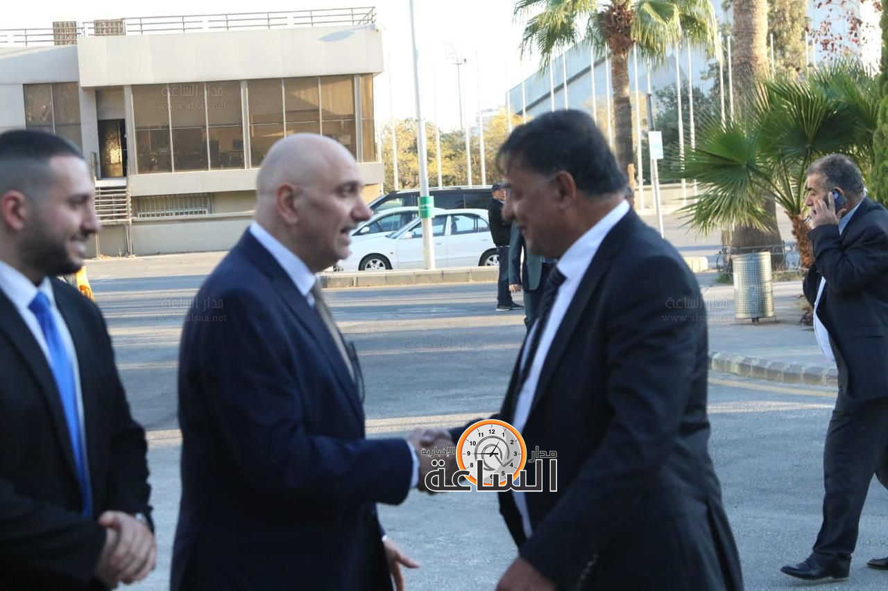 Madar Al-Saa Images 0.6989884735544085