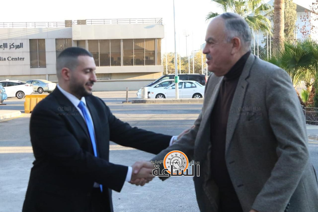 Madar Al-Saa Images 0.8241646549368107