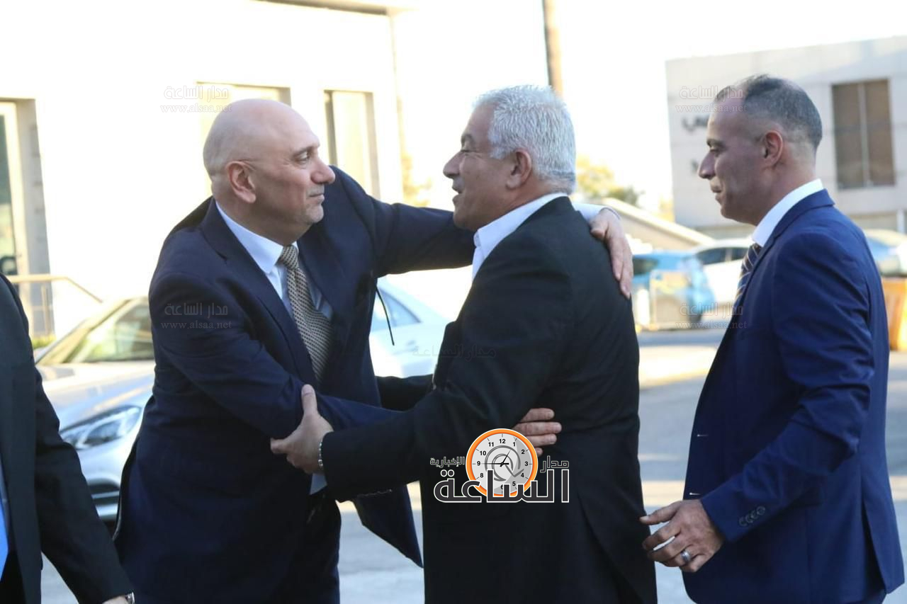 Madar Al-Saa Images 0.9563690582623139