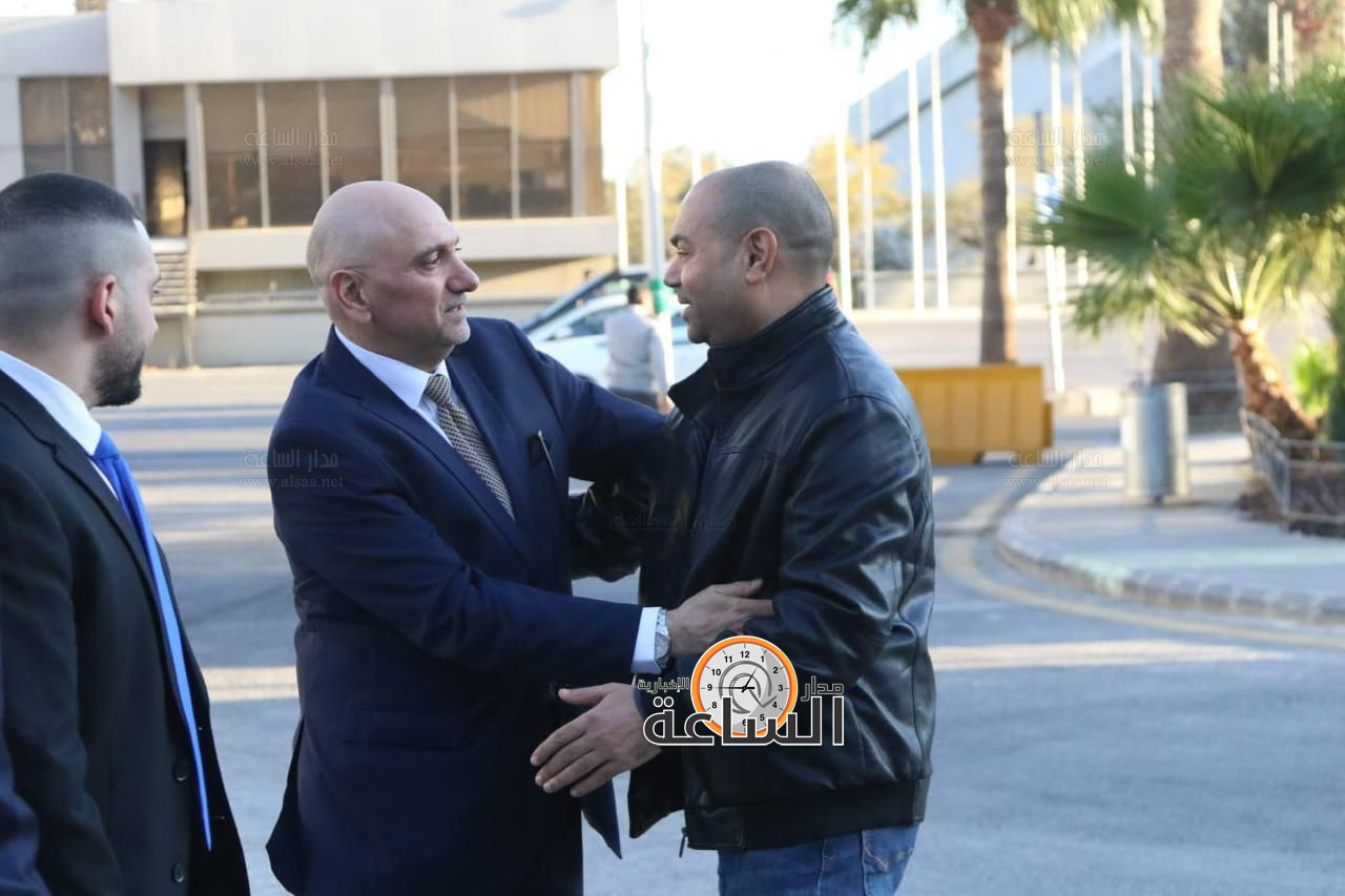 Madar Al-Saa Images 0.008891721709412437