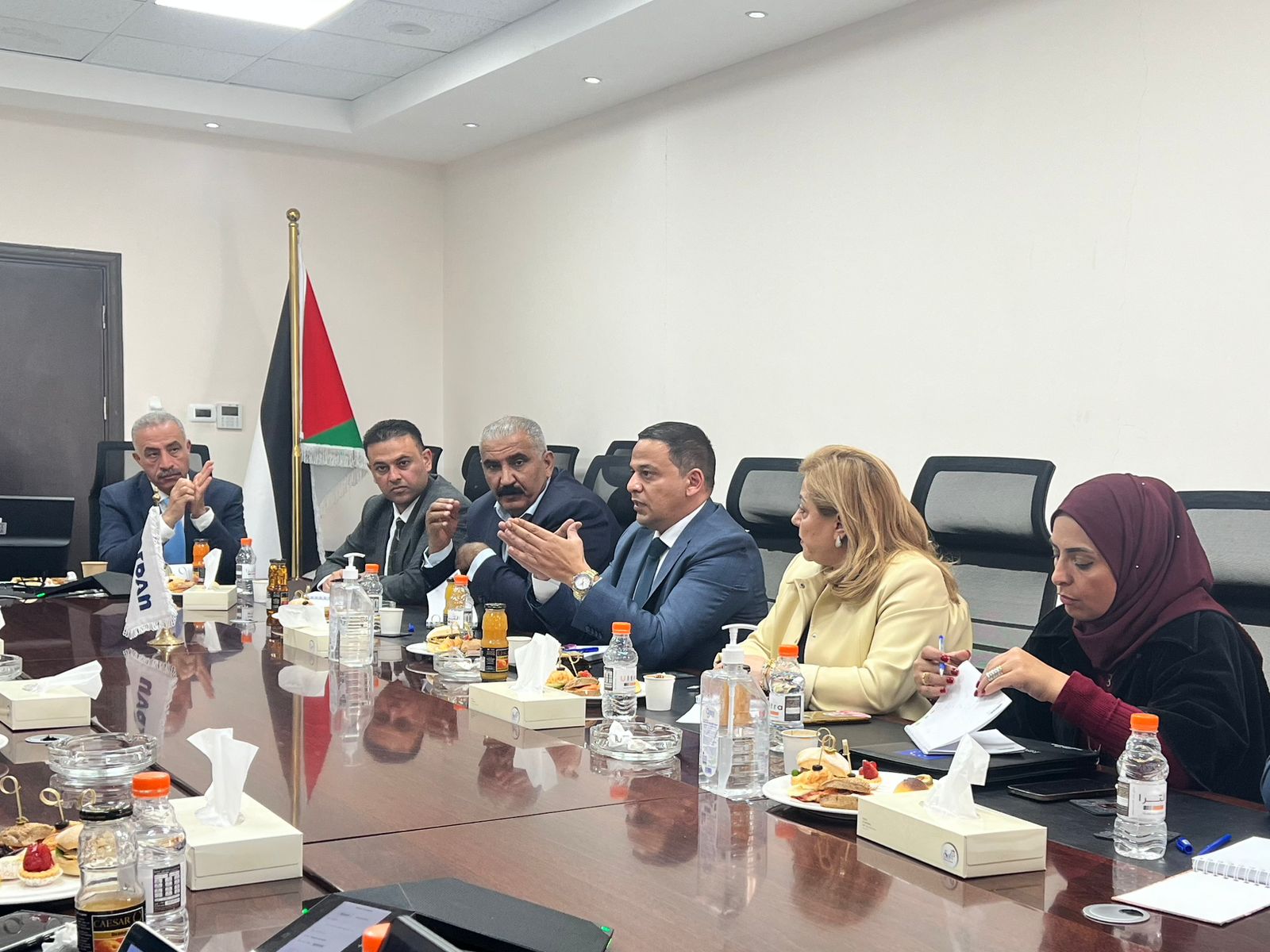 Madar Al-Saa Images 0.40509991139345103