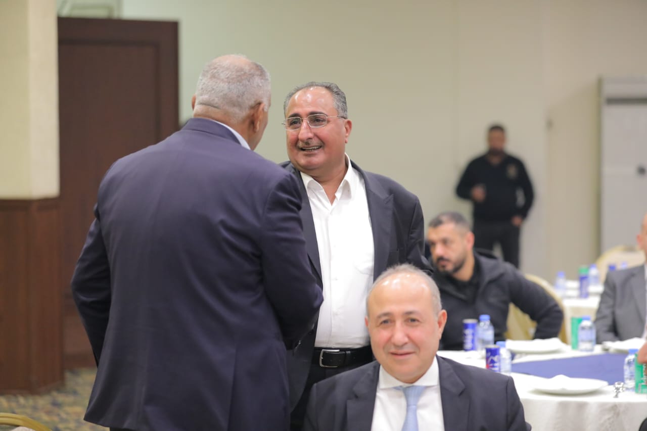 Madar Al-Saa Images 0.602057067322693