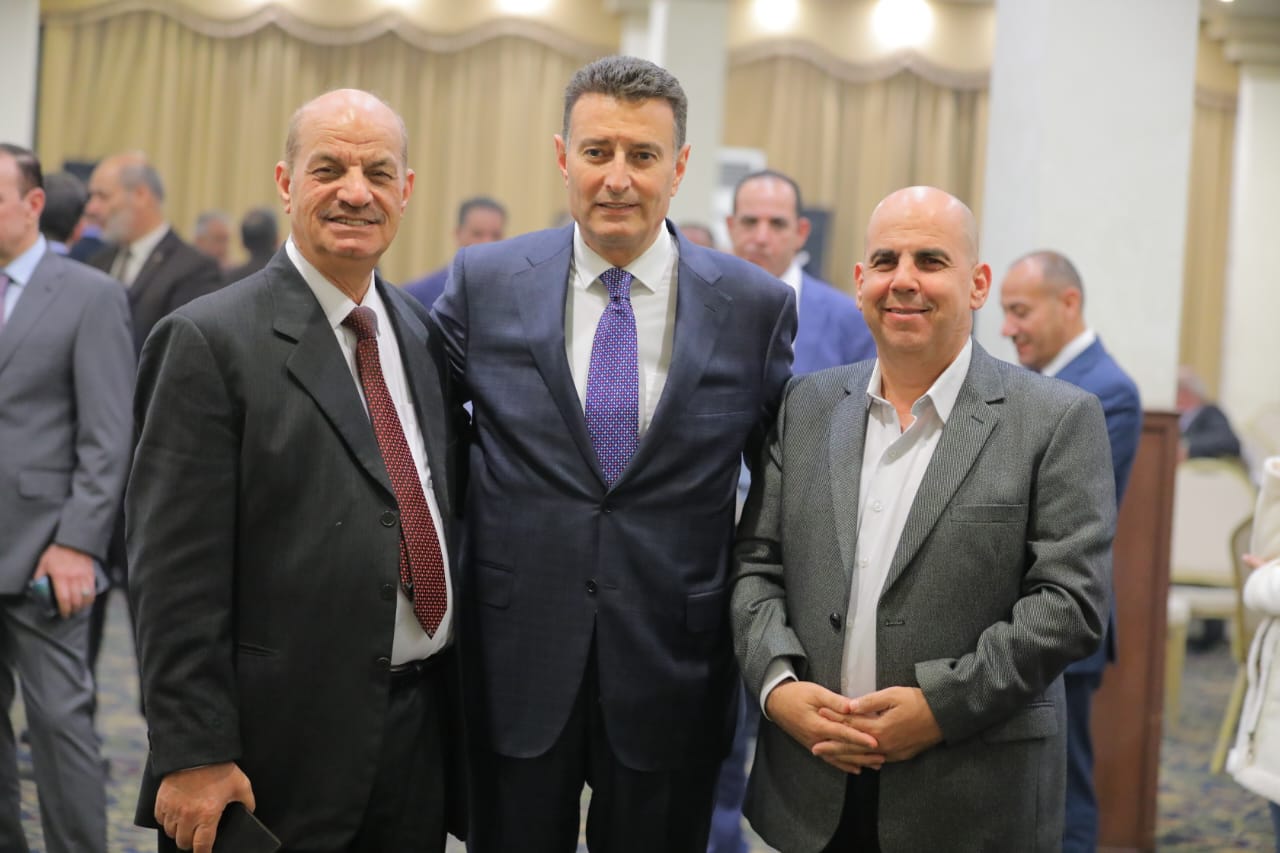 Madar Al-Saa Images 0.4807142078356388