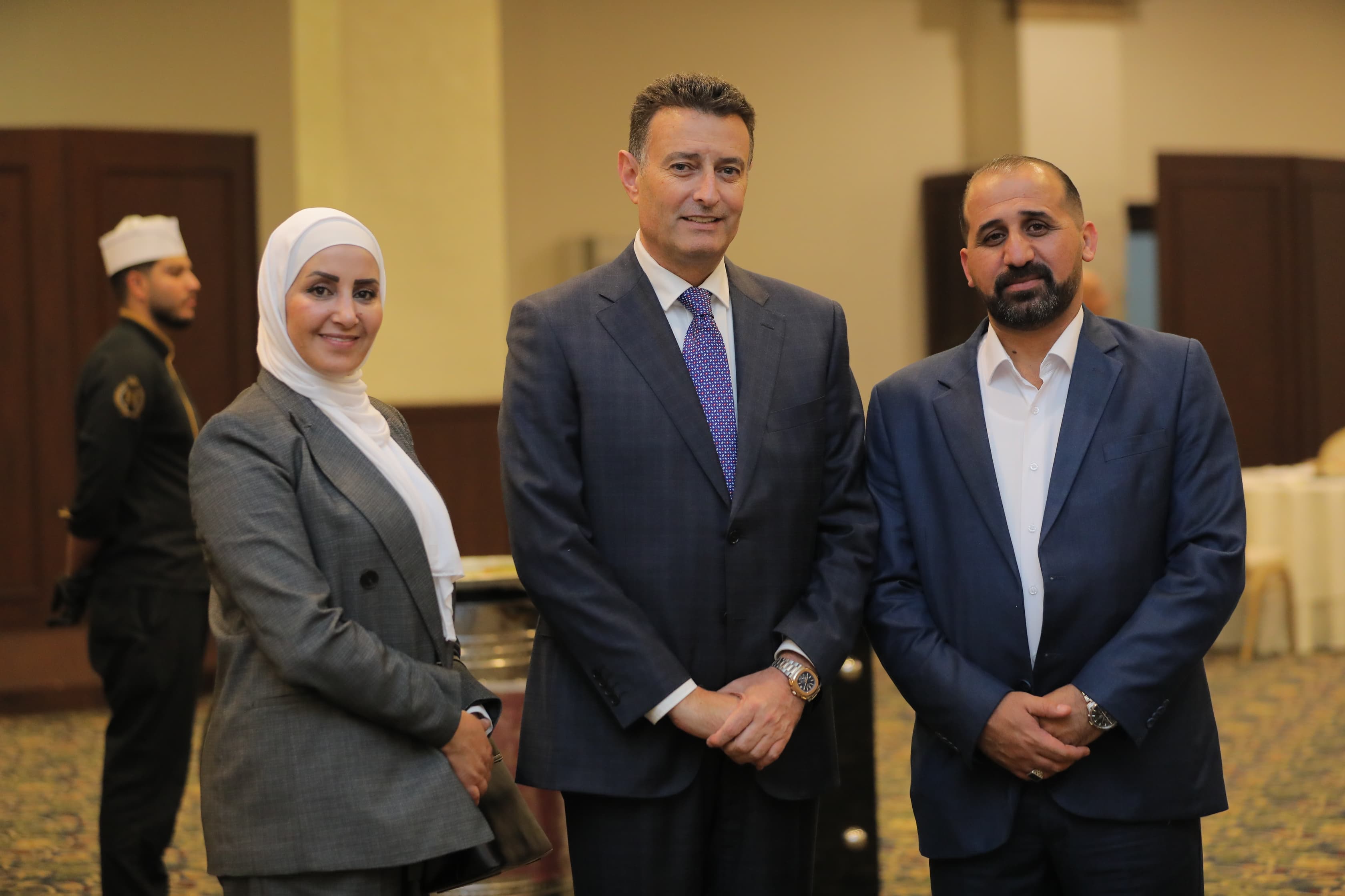 Madar Al-Saa Images 0.705371384824192