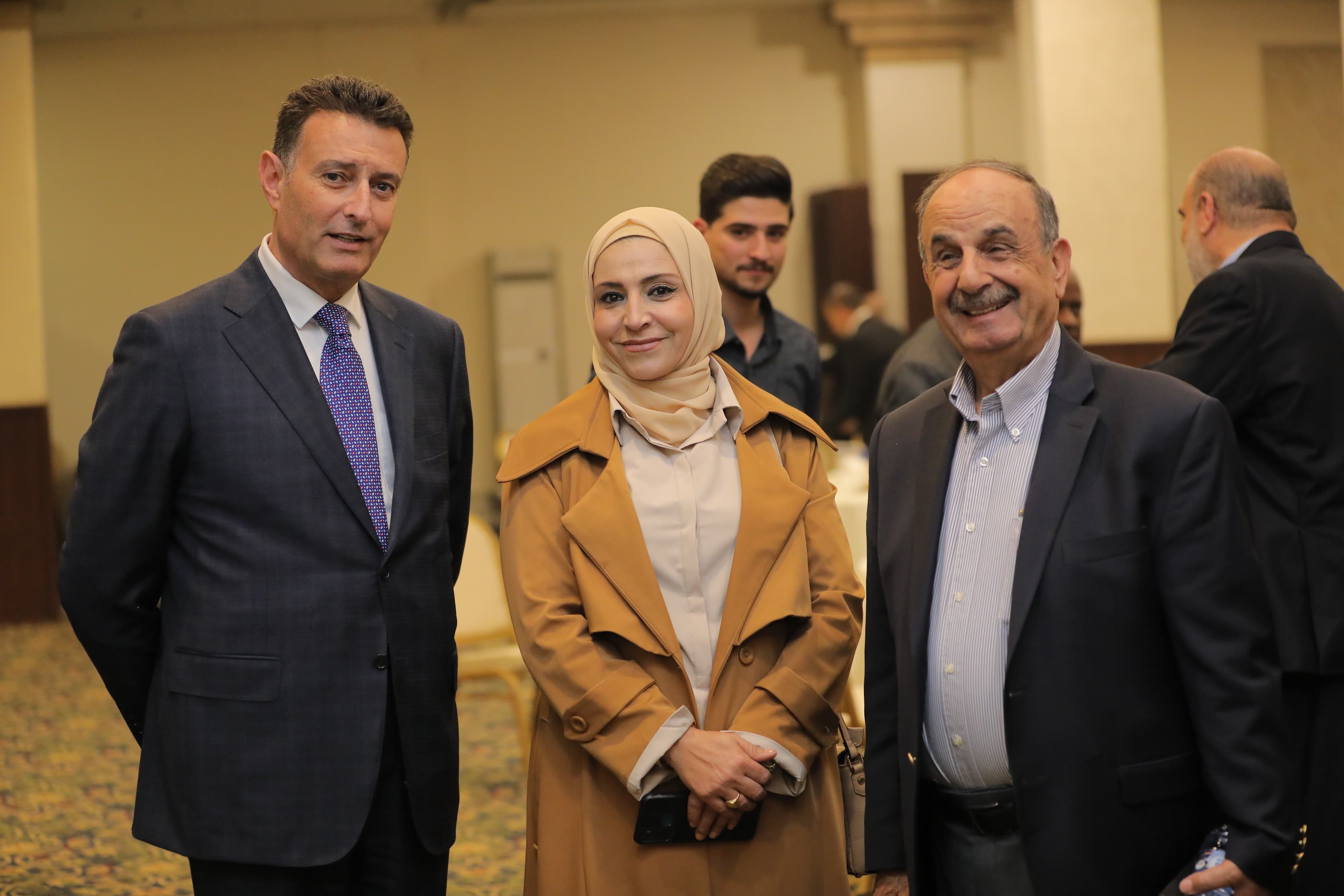 Madar Al-Saa Images 0.5237873959637298