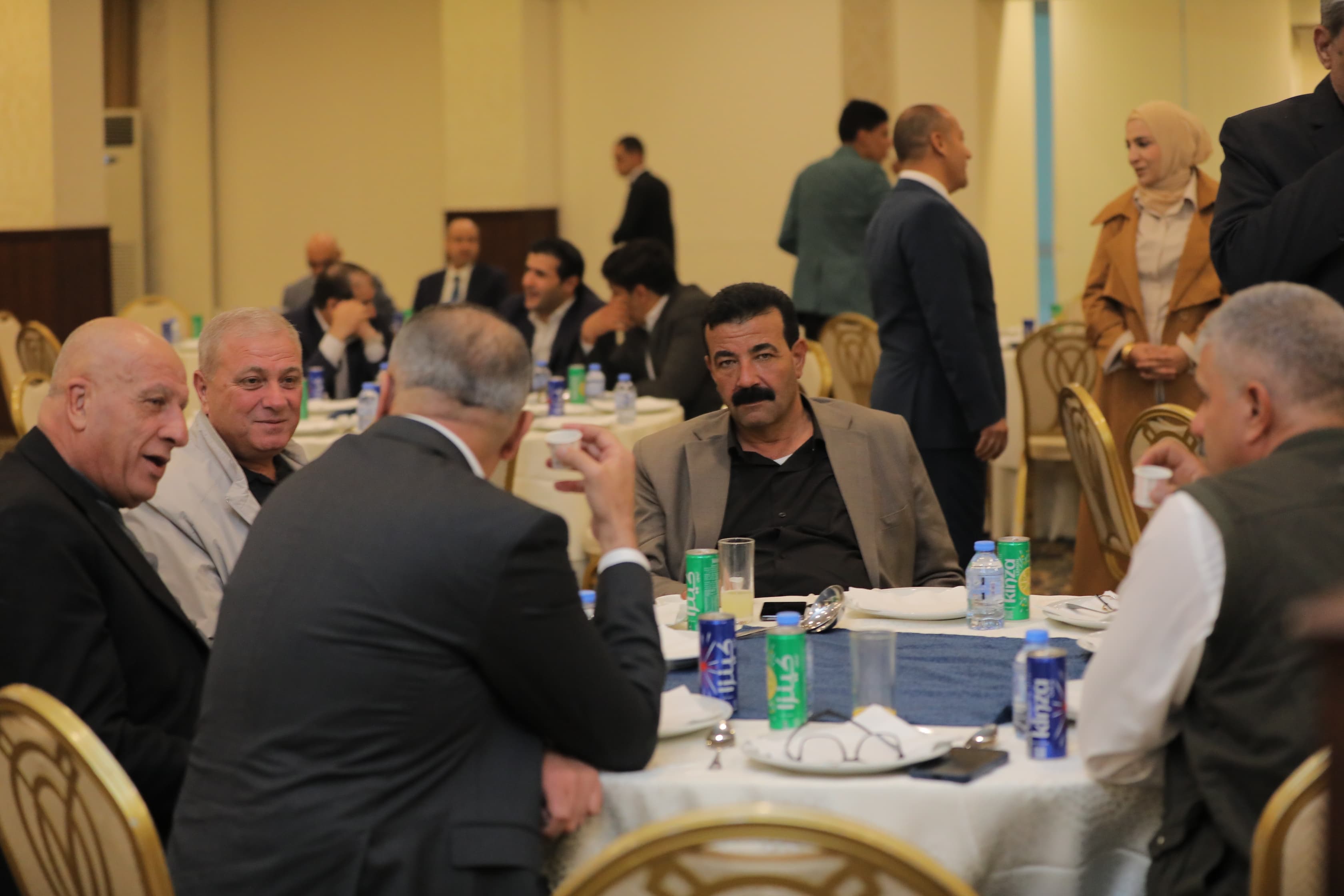 Madar Al-Saa Images 0.4469358217919861