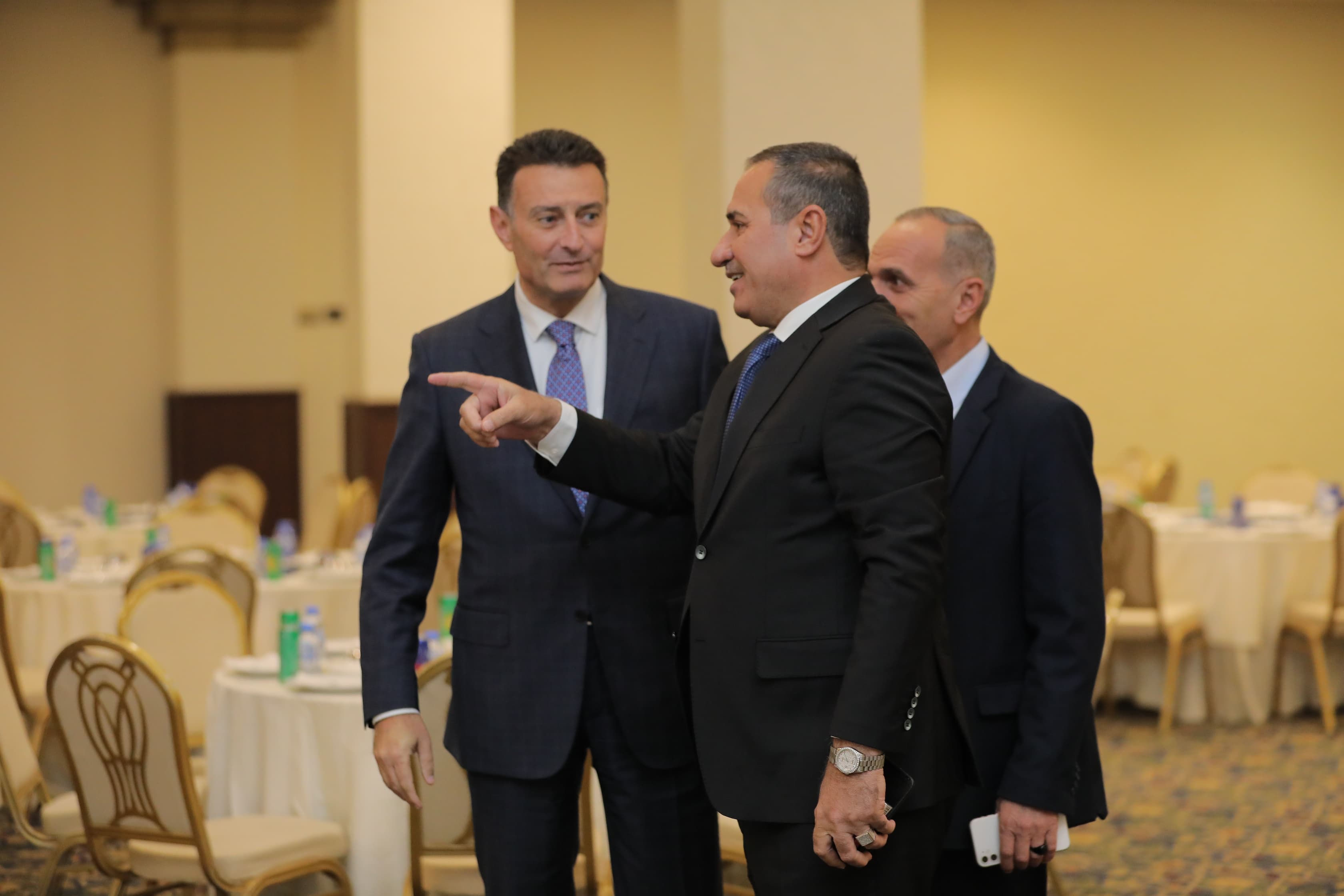 Madar Al-Saa Images 0.11125808865226738