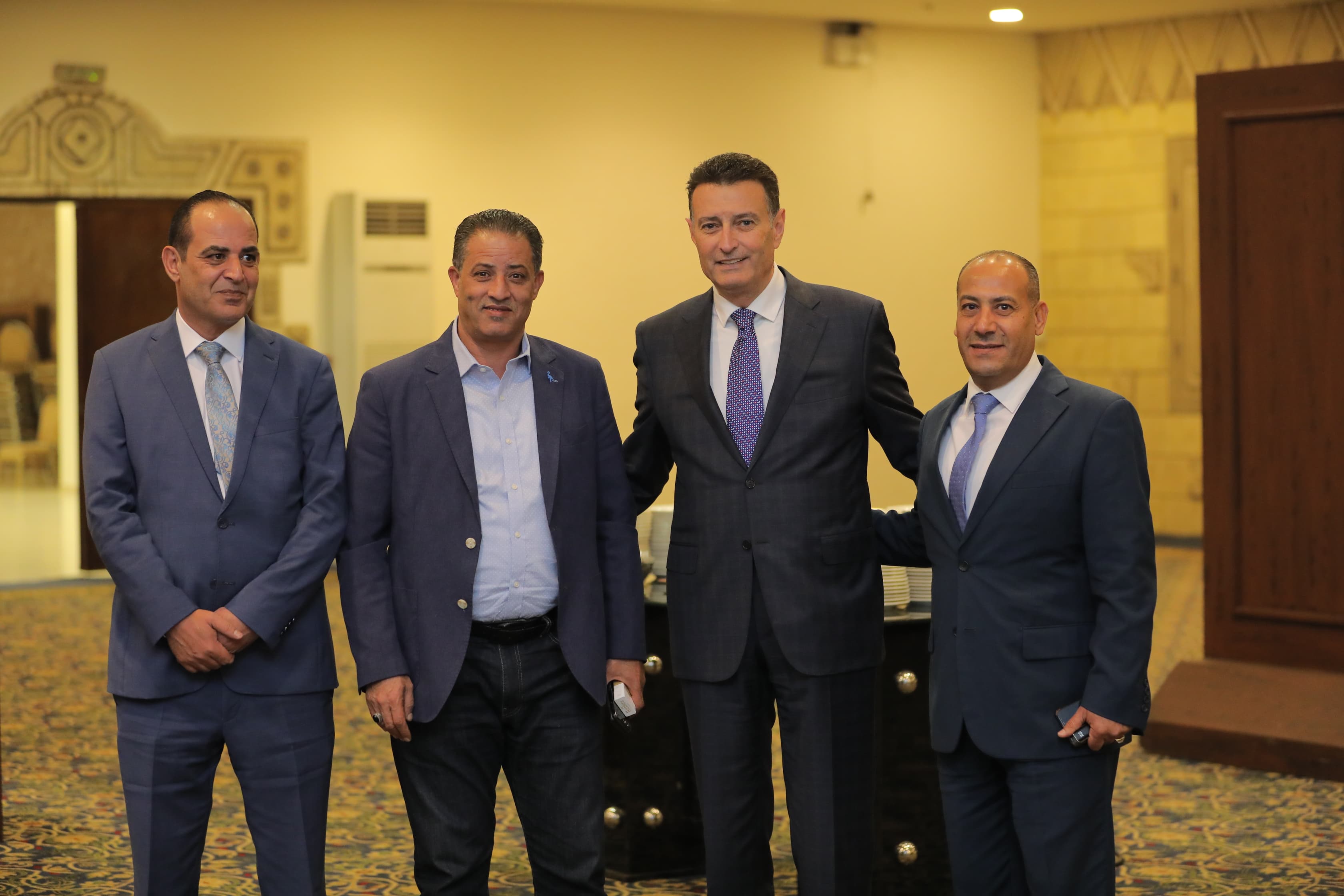 Madar Al-Saa Images 0.6468700002382239