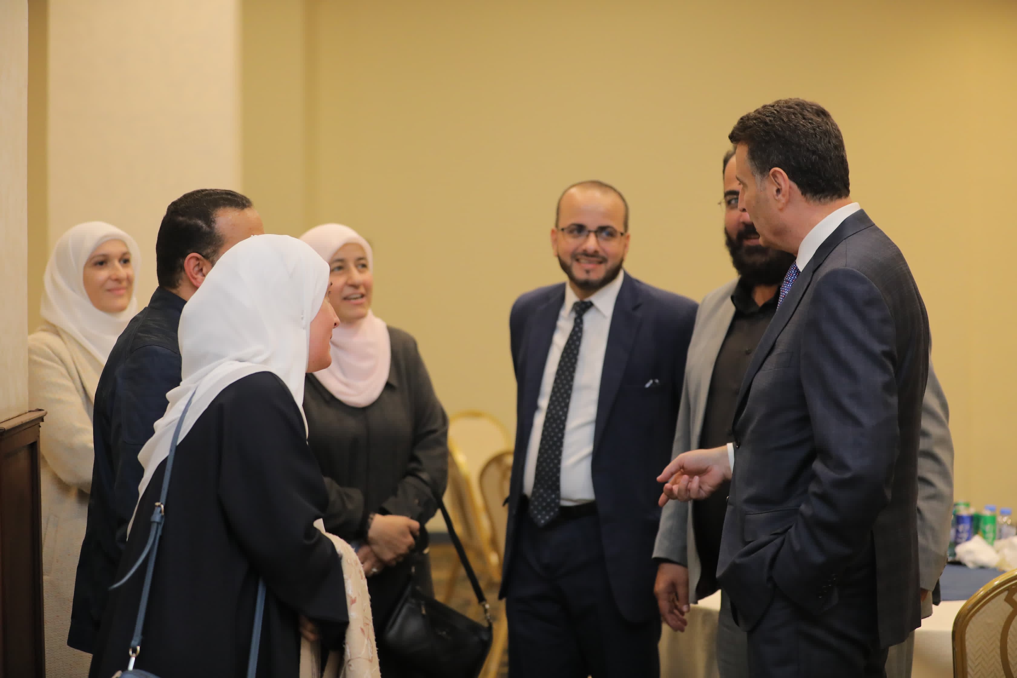 Madar Al-Saa Images 0.011027455930182395