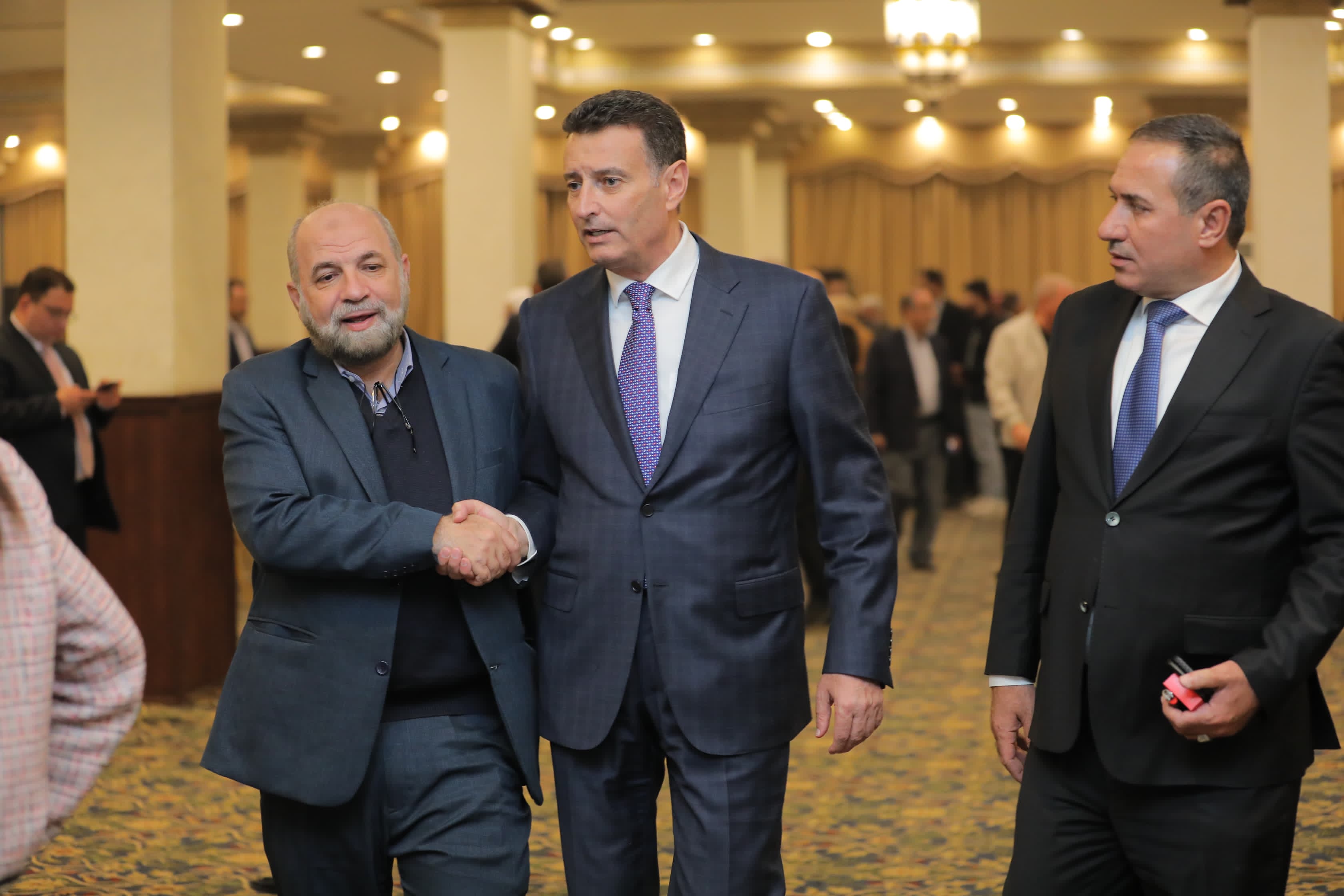 Madar Al-Saa Images 0.15217504313179275