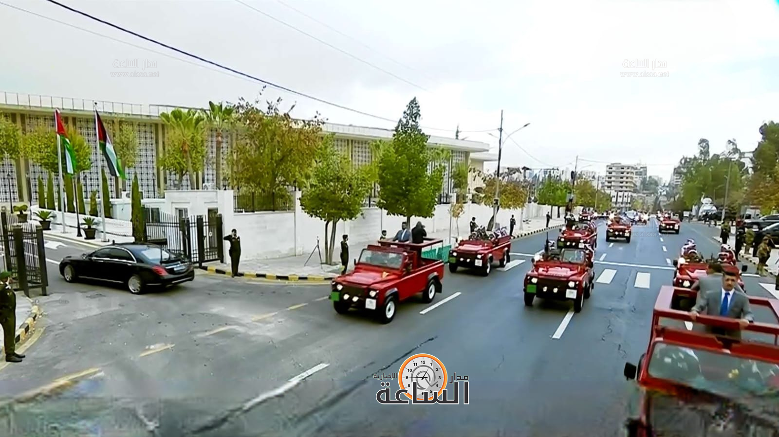 Madar Al-Saa Images 0.8399472853983545