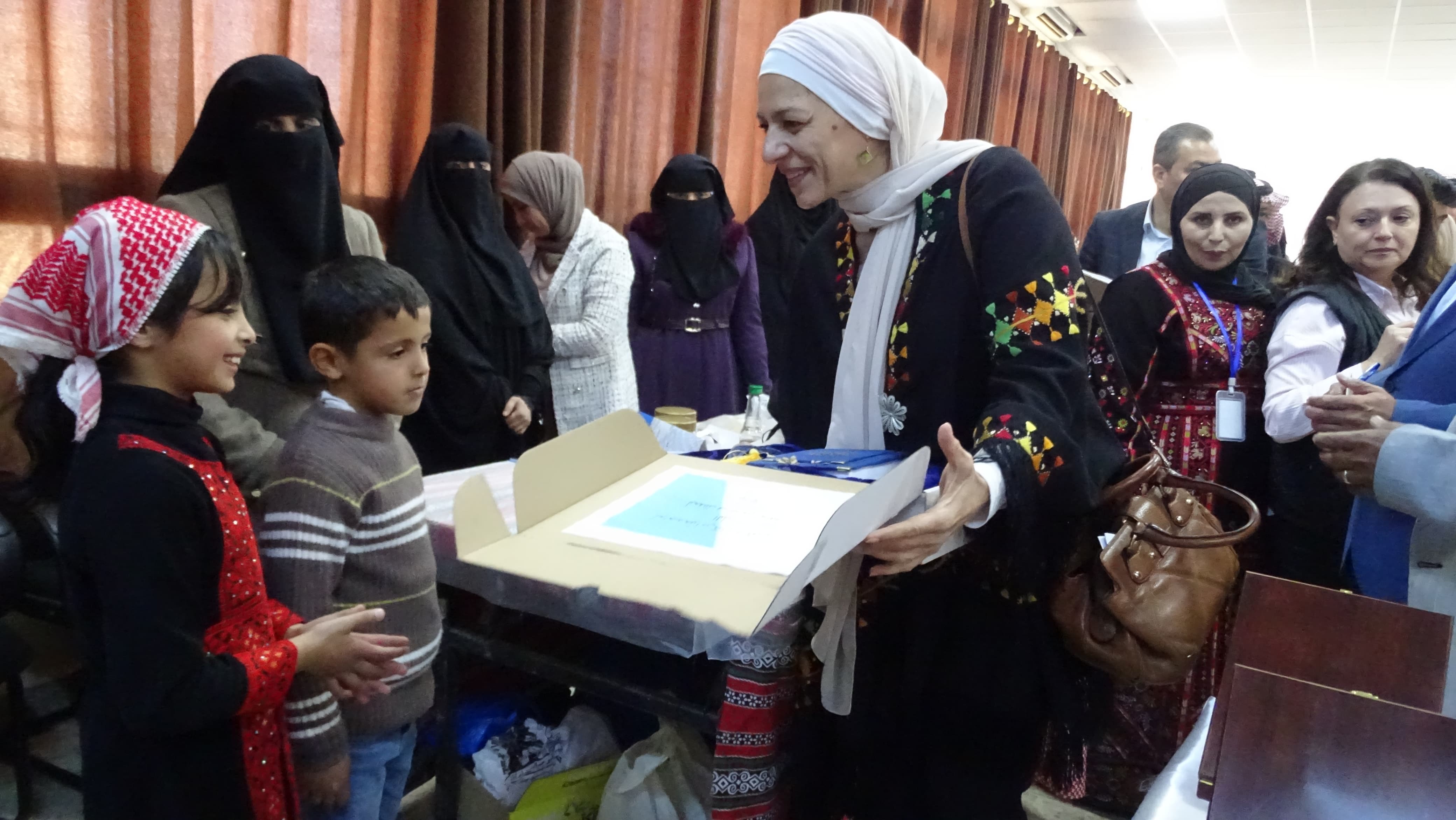 Madar Al-Saa Images 0.8808681545992427