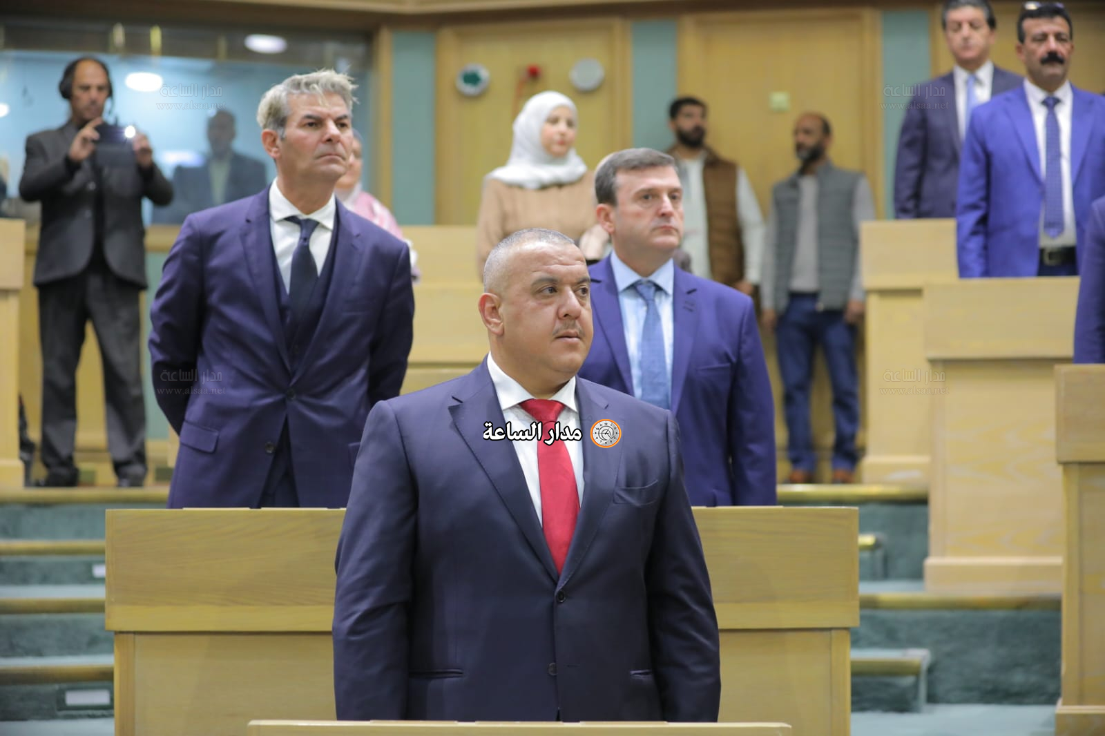 Madar Al-Saa Images 0.4028149124287519