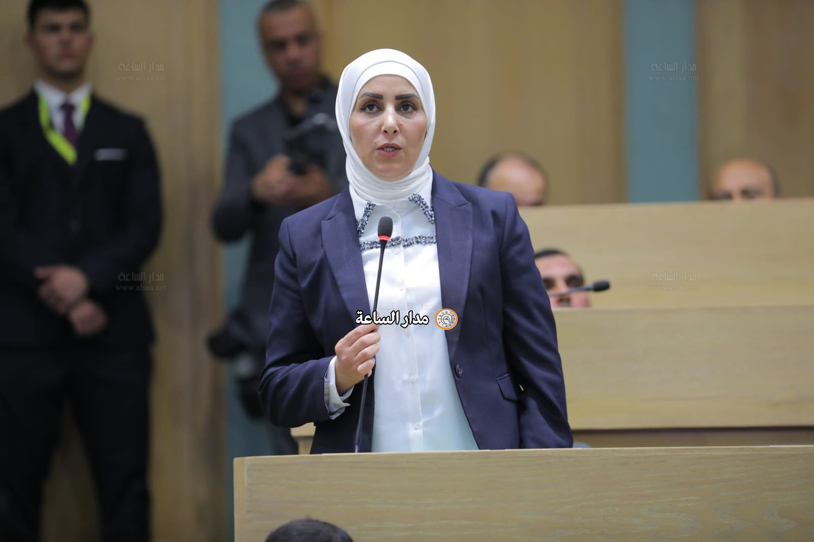 Madar Al-Saa Images 0.8835917919533629