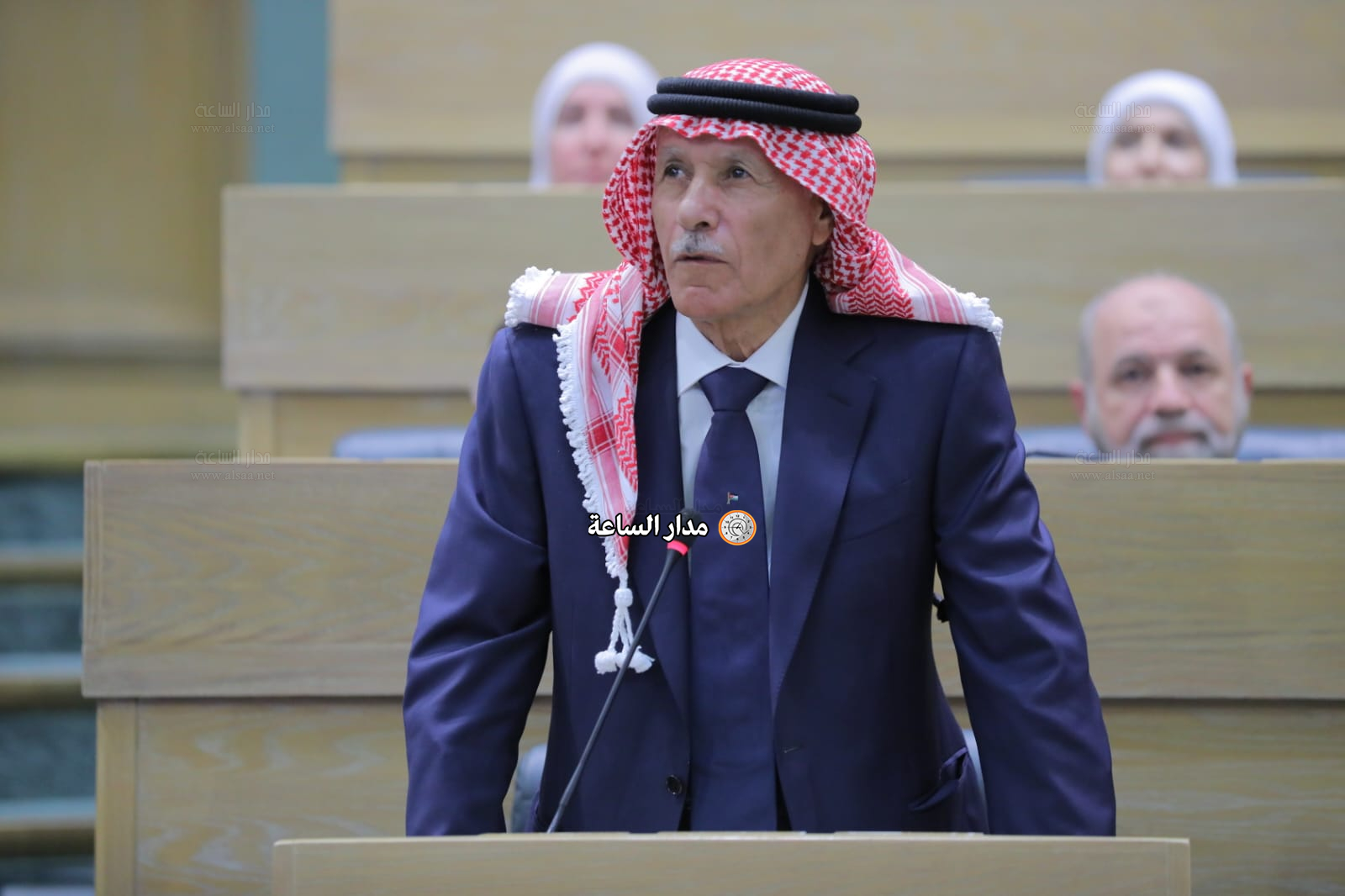 Madar Al-Saa Images 0.7703624407984546