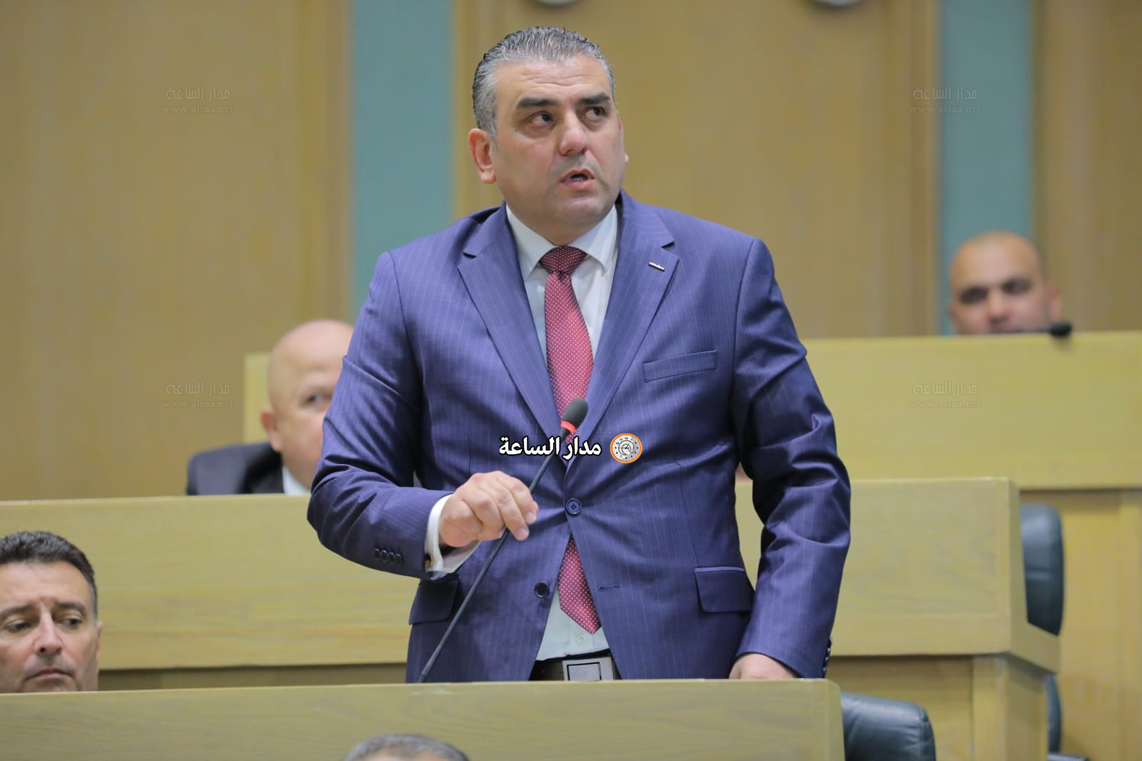 Madar Al-Saa Images 0.6280393854713169