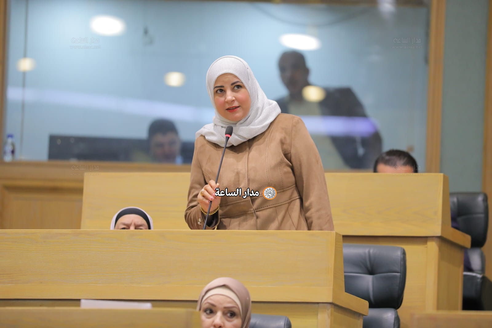 Madar Al-Saa Images 0.056371415771828914