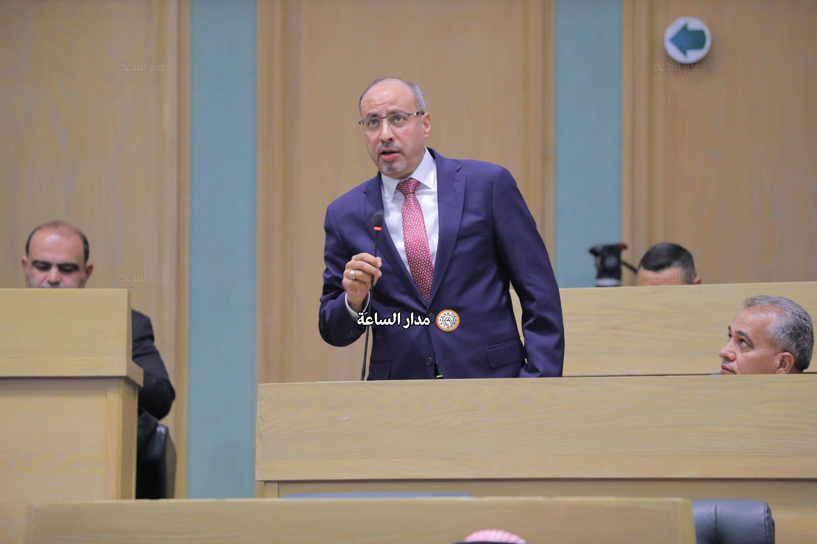 Madar Al-Saa Images 0.011965913590174848