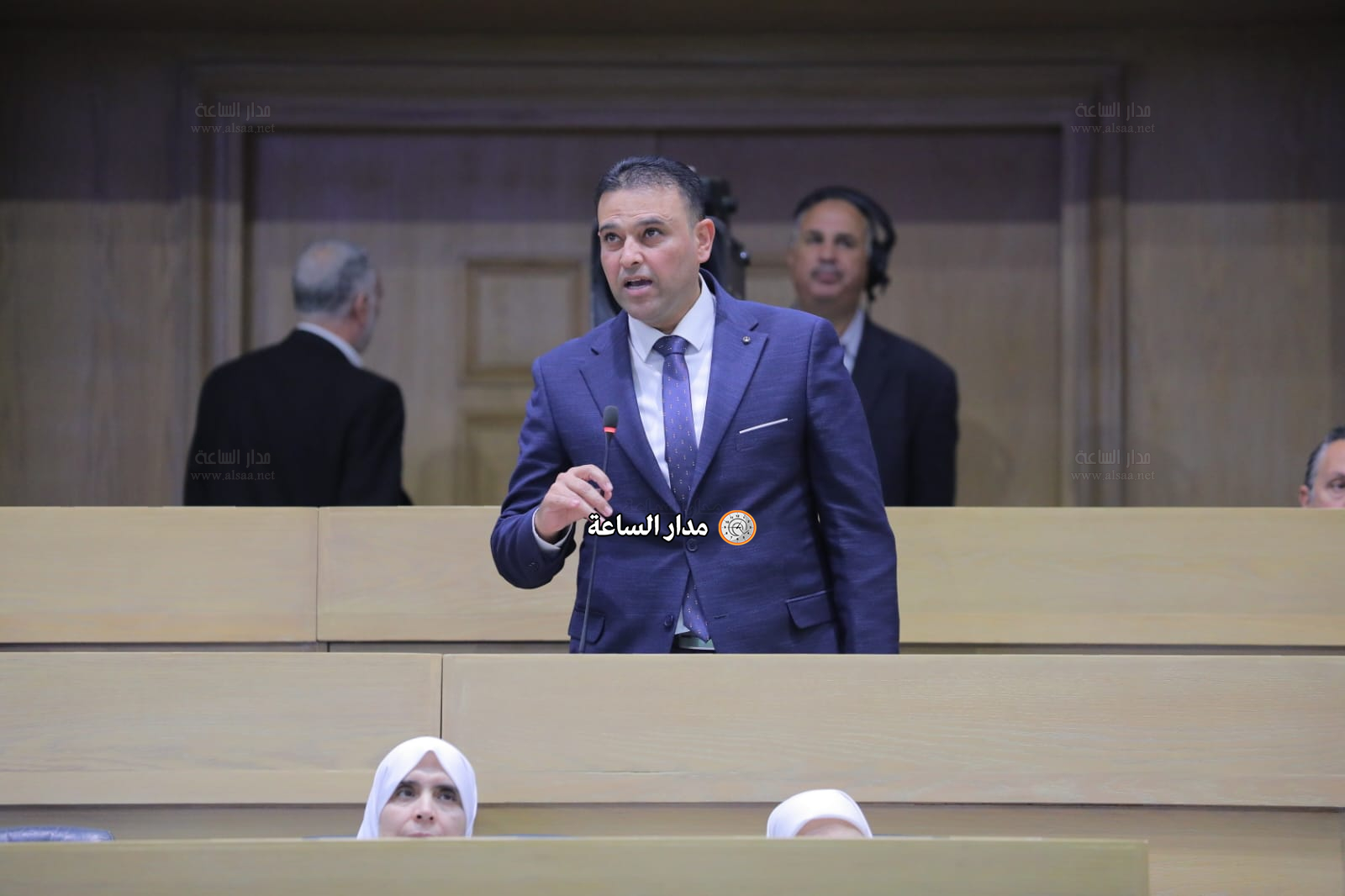 Madar Al-Saa Images 0.39859650374623623