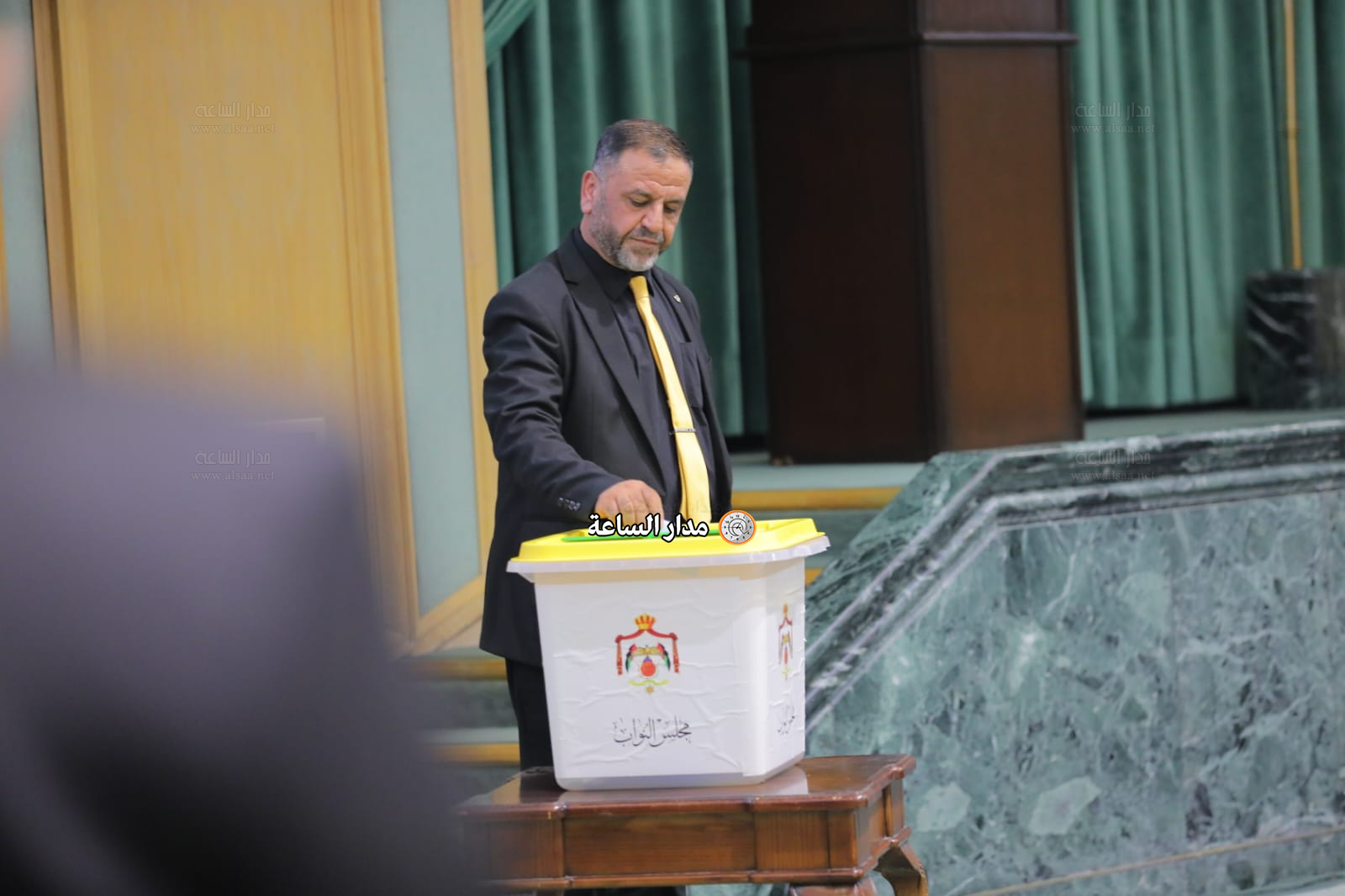 Madar Al-Saa Images 0.14091482490902374