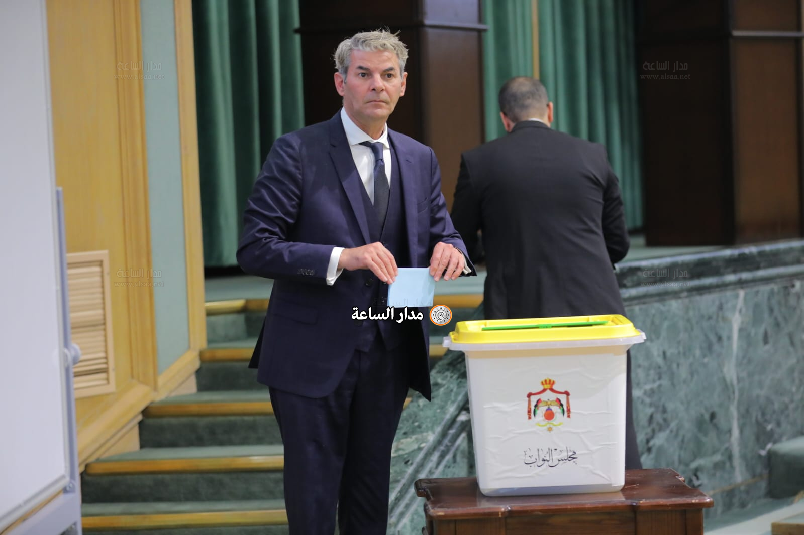 Madar Al-Saa Images 0.8801274146142433