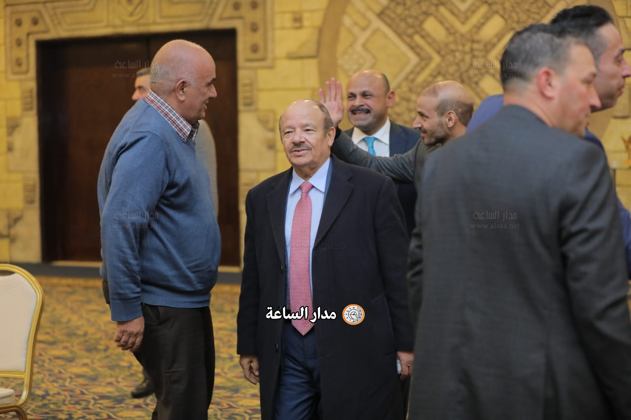 Madar Al-Saa Images 0.9791037448229811