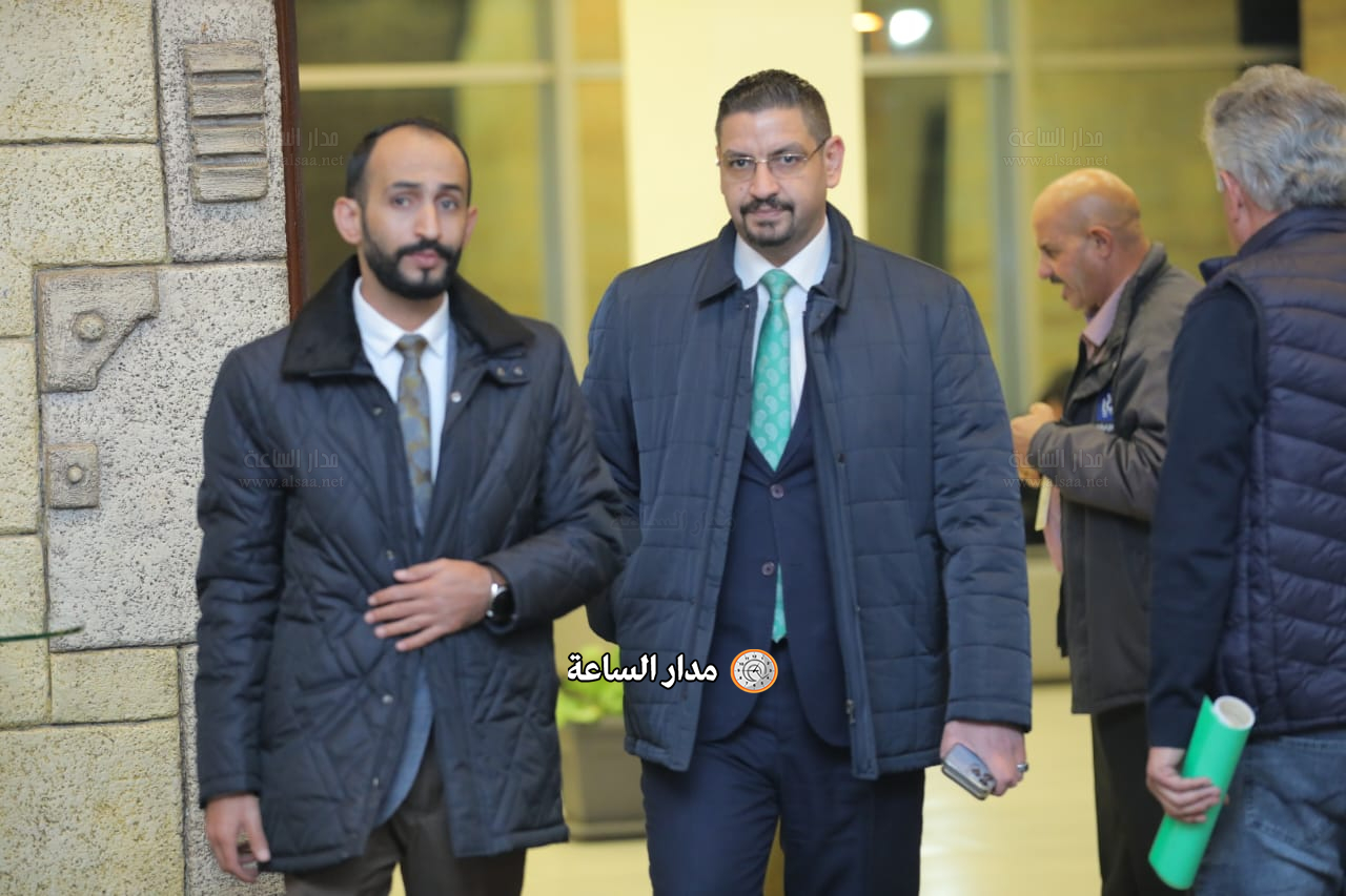 Madar Al-Saa Images 0.4175451745495913