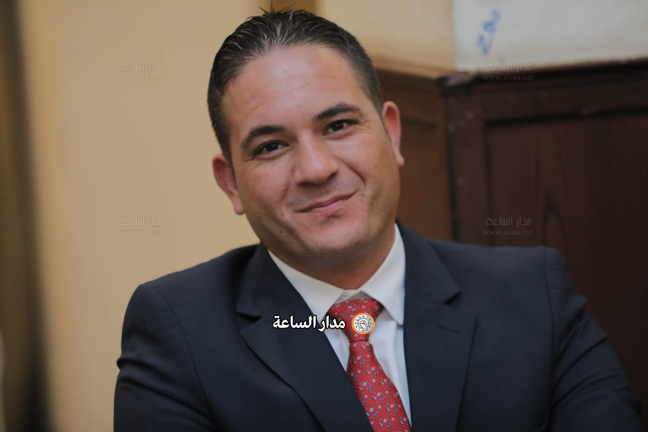 Madar Al-Saa Images 0.11427235142749259