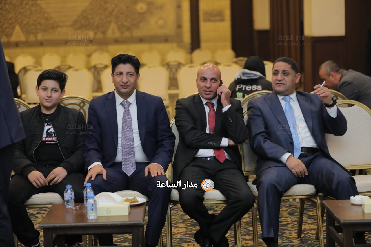 Madar Al-Saa Images 0.7839155348551035