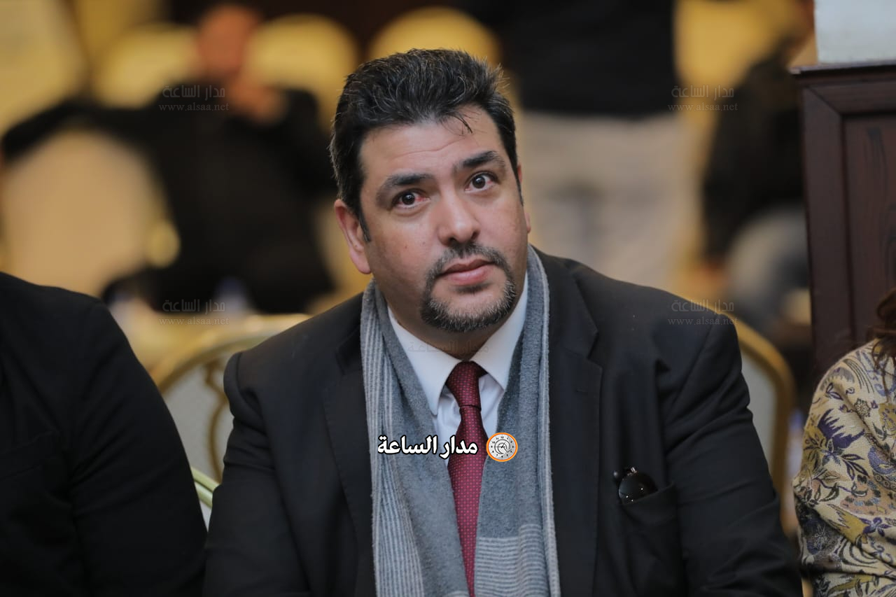 Madar Al-Saa Images 0.40089769573998857