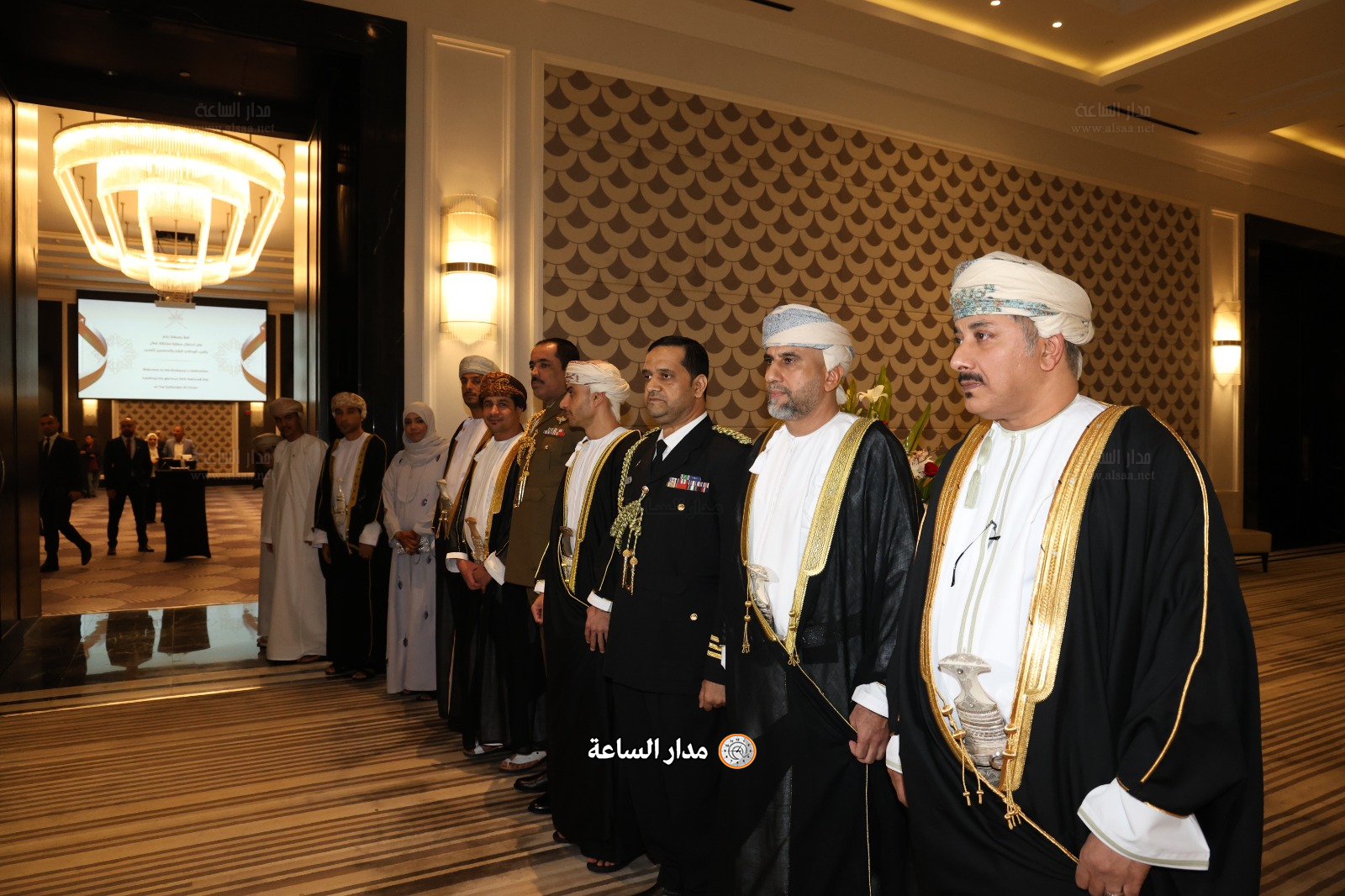 Madar Al-Saa Images 0.7698122581518796