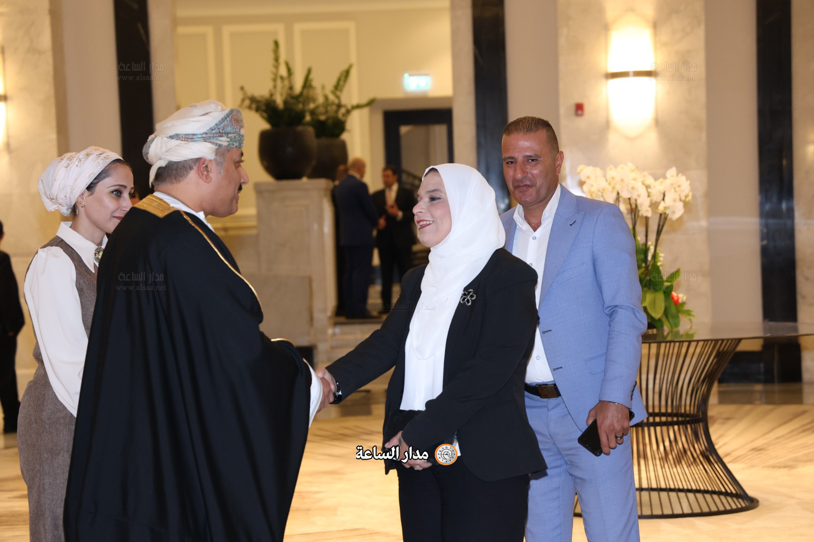 Madar Al-Saa Images 0.05224713140120185