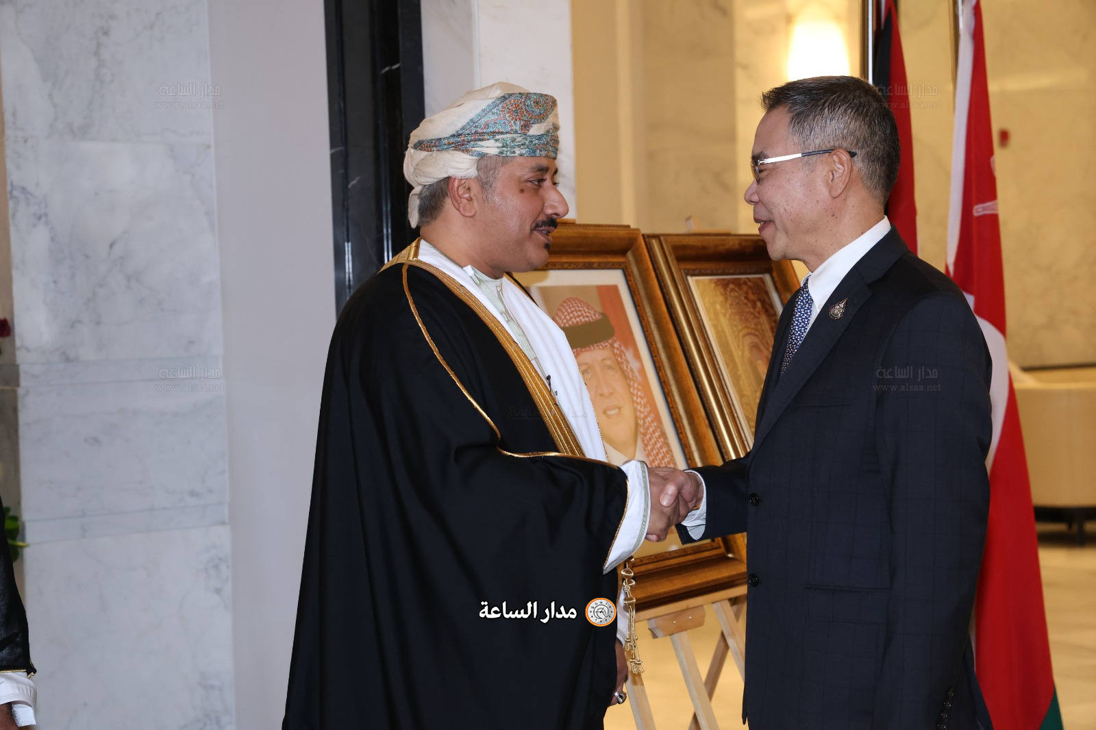 Madar Al-Saa Images 0.9755470070363048