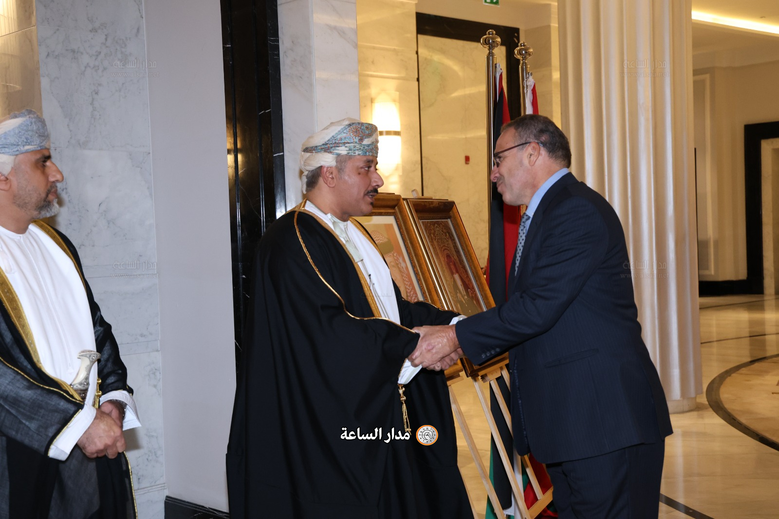 Madar Al-Saa Images 0.915185697234357