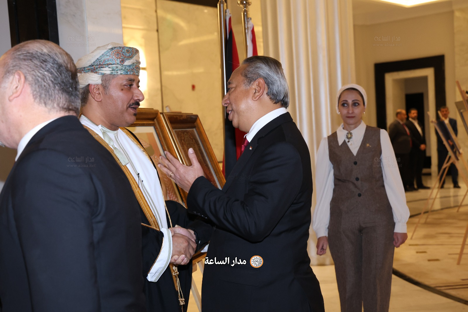 Madar Al-Saa Images 0.3302885365093804