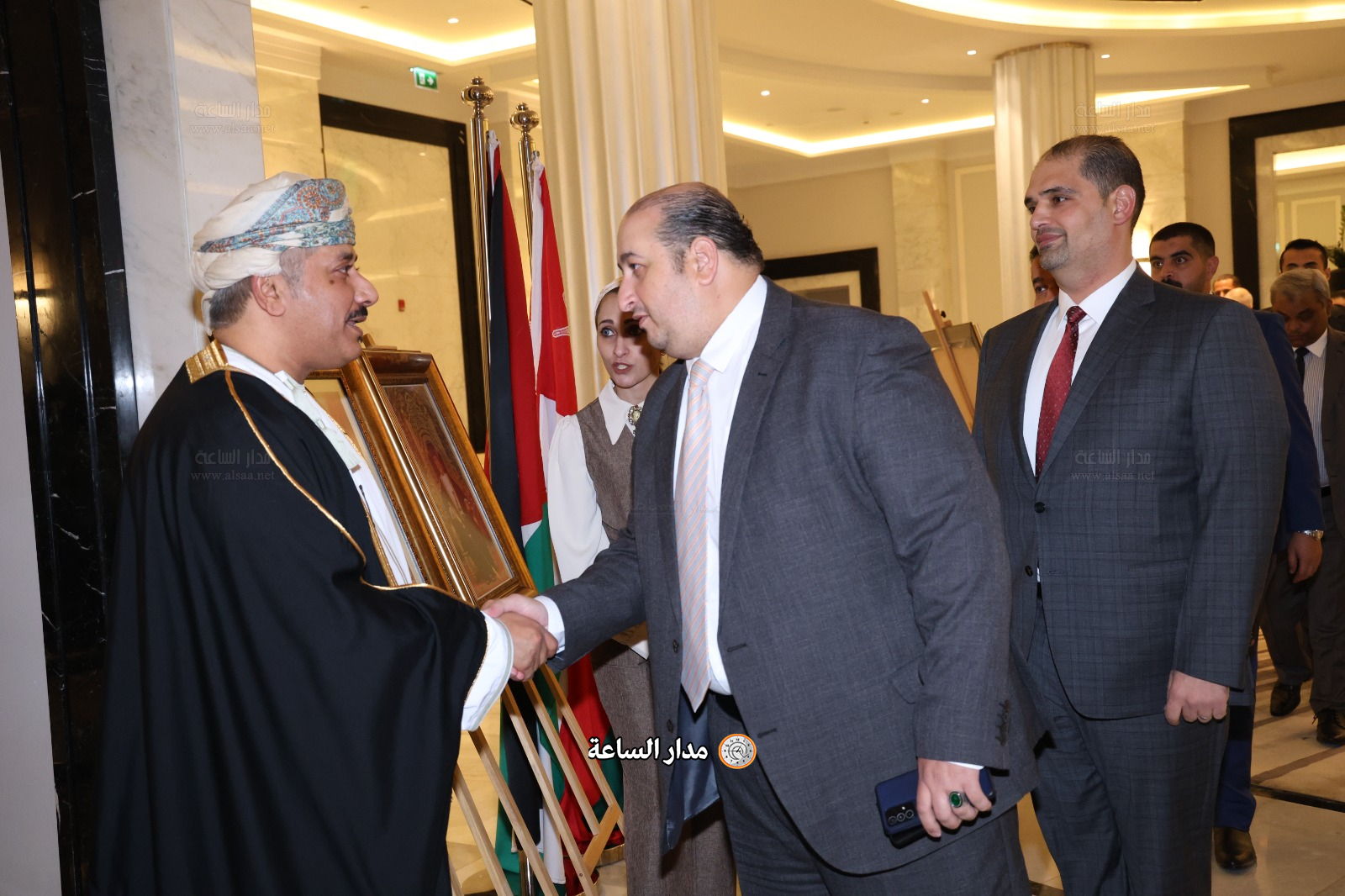 Madar Al-Saa Images 0.6880086379859134