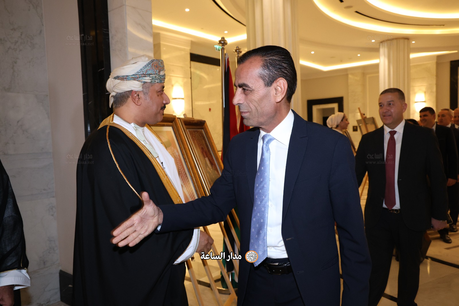 Madar Al-Saa Images 0.582547124810481