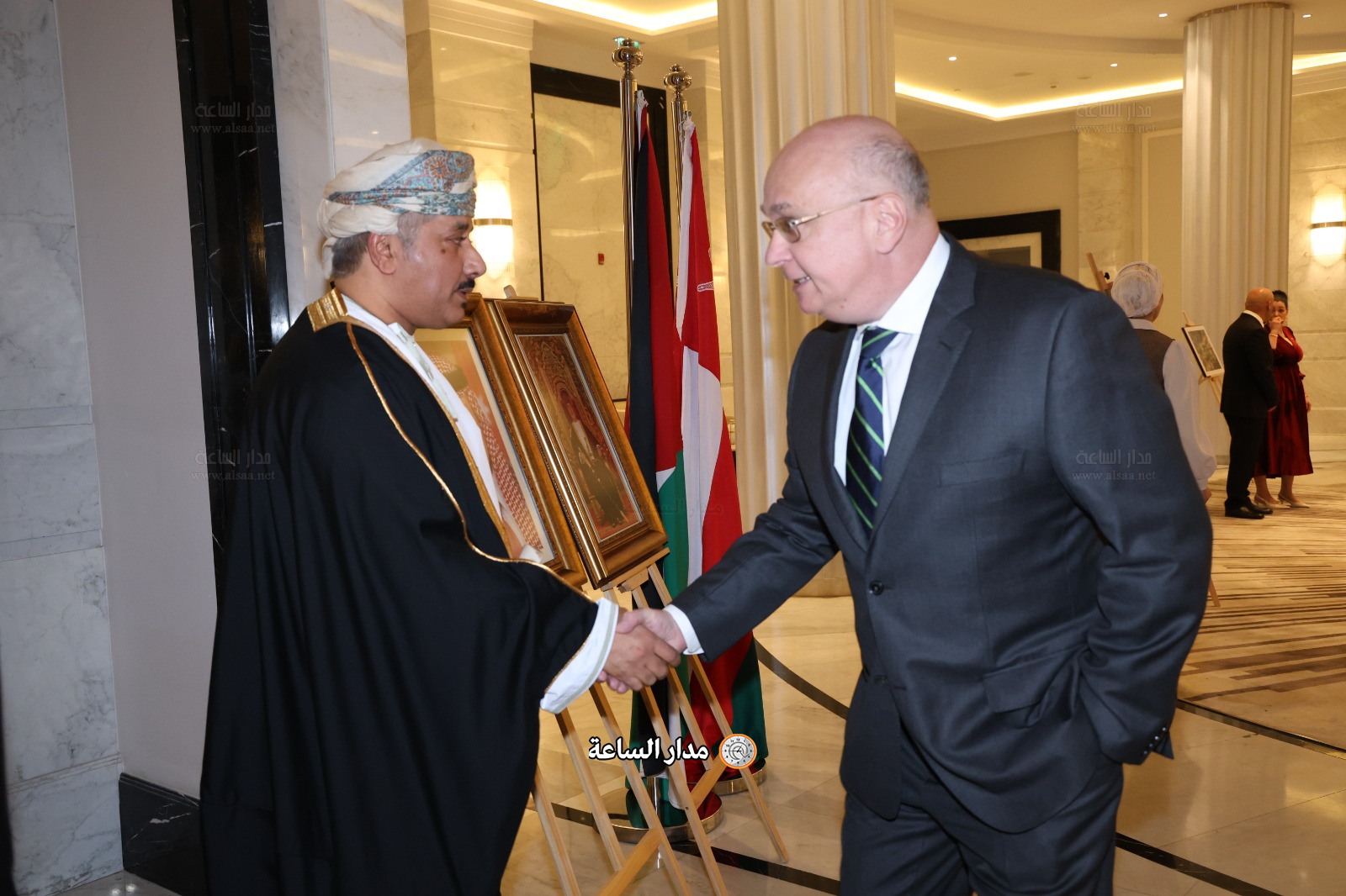 Madar Al-Saa Images 0.16583885061893966