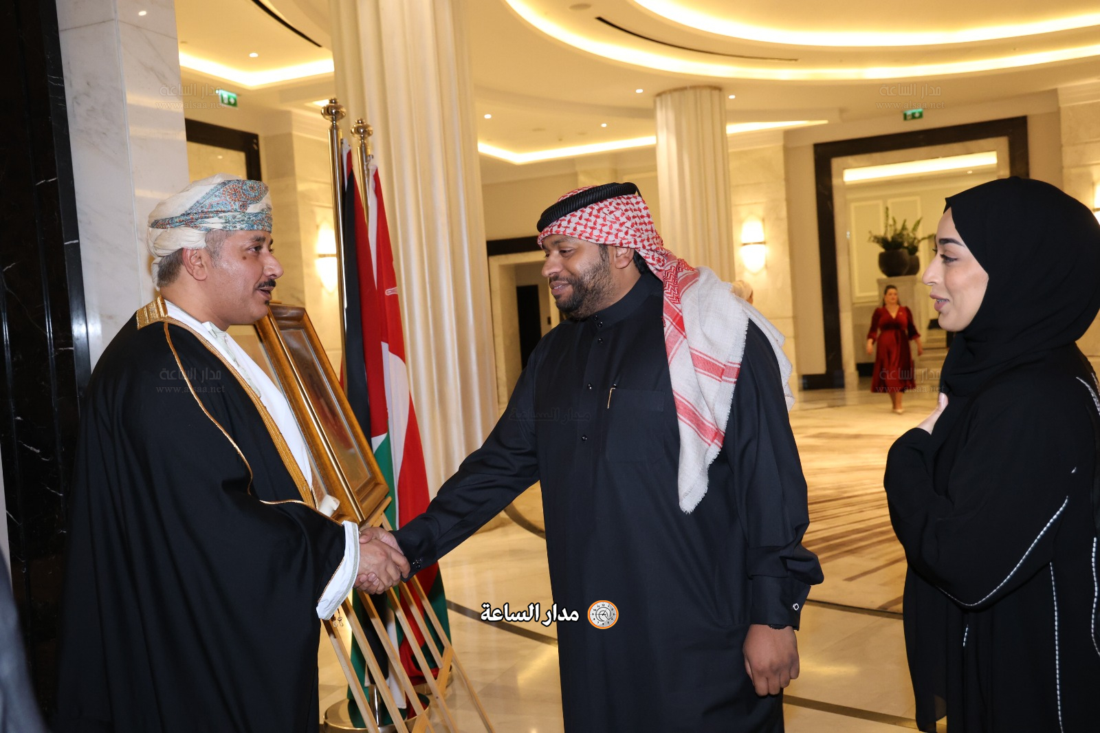 Madar Al-Saa Images 0.9095160920281358