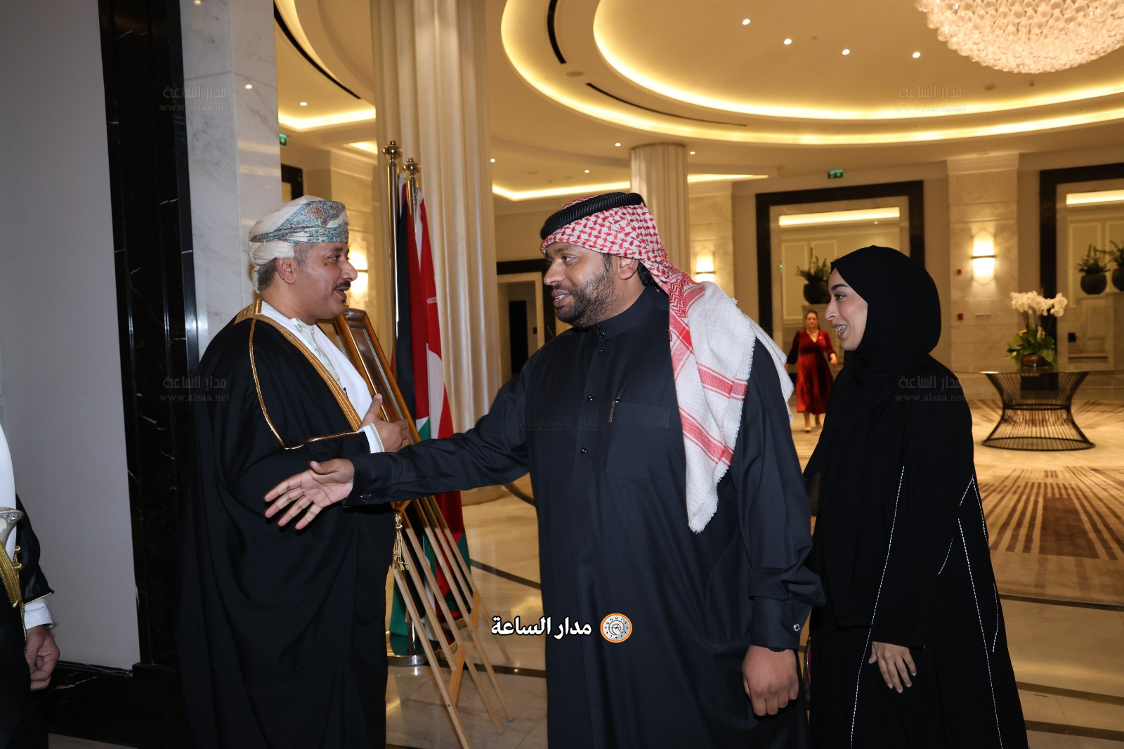 Madar Al-Saa Images 0.09051962354671228