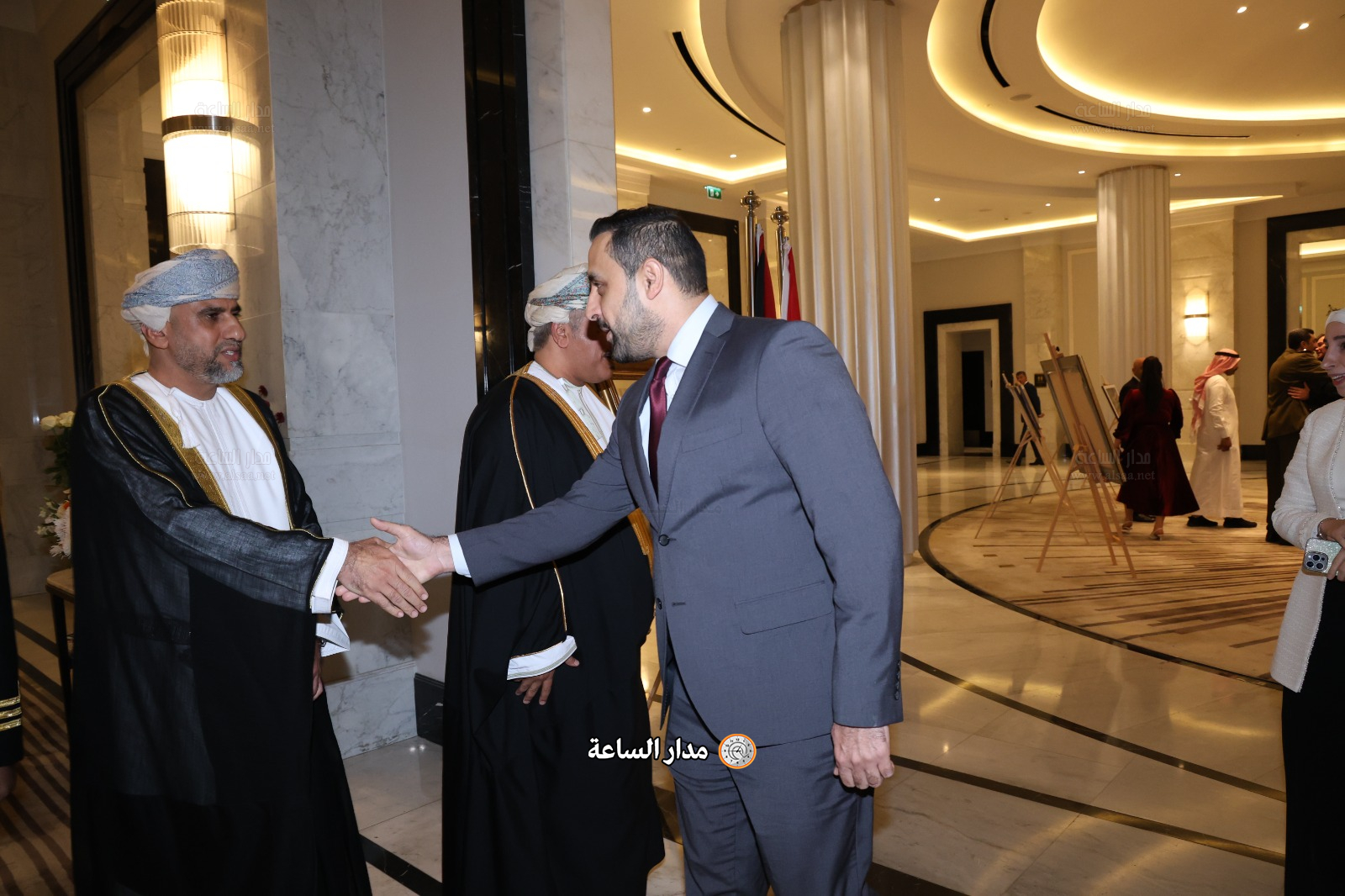 Madar Al-Saa Images 0.957048437940881