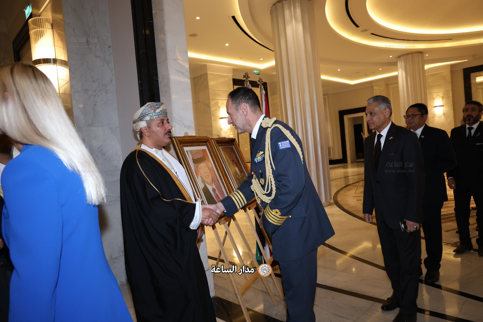 Madar Al-Saa Images 0.5423663920459536