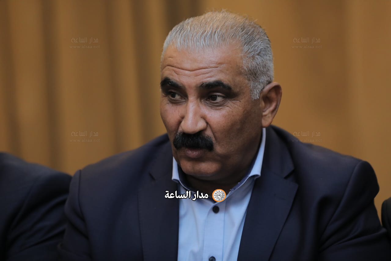 Madar Al-Saa Images 0.12802786444155867