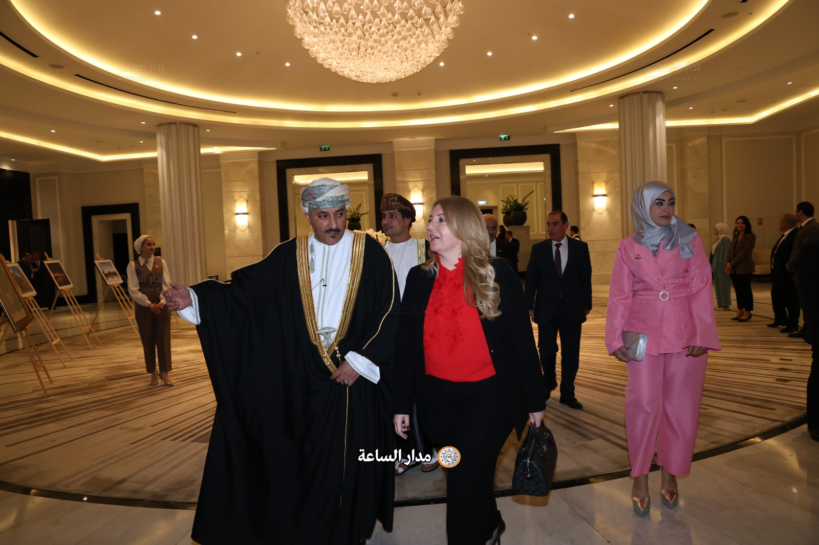 Madar Al-Saa Images 0.9708787630588143