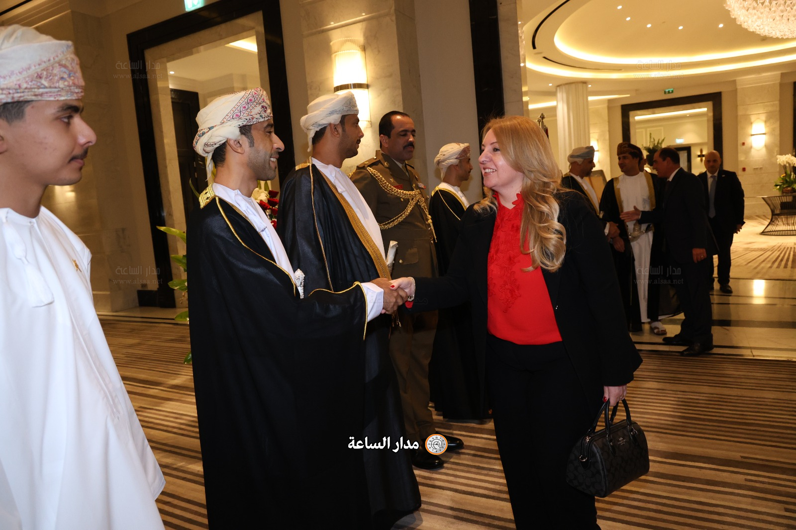 Madar Al-Saa Images 0.8969473554017784